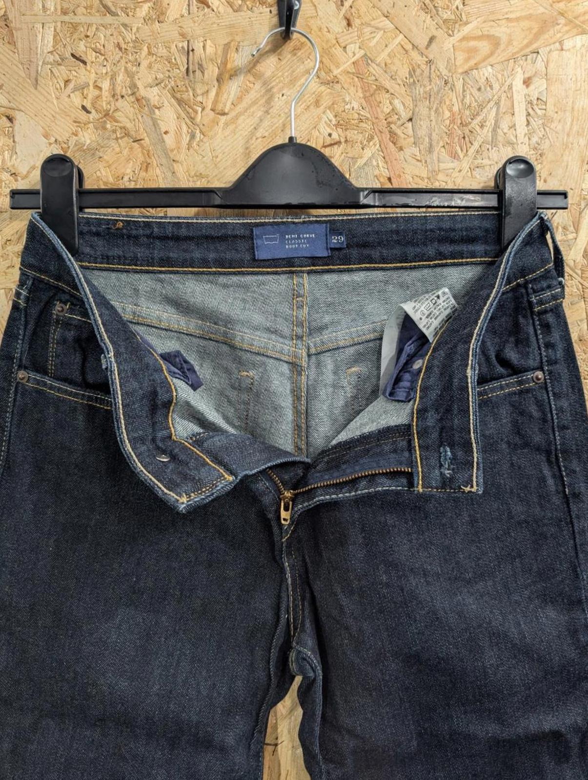 Levis Demi Curve Bootcut Jeans Size 10 W29 L32 Women Navy Blue Red Tab Zip Fly