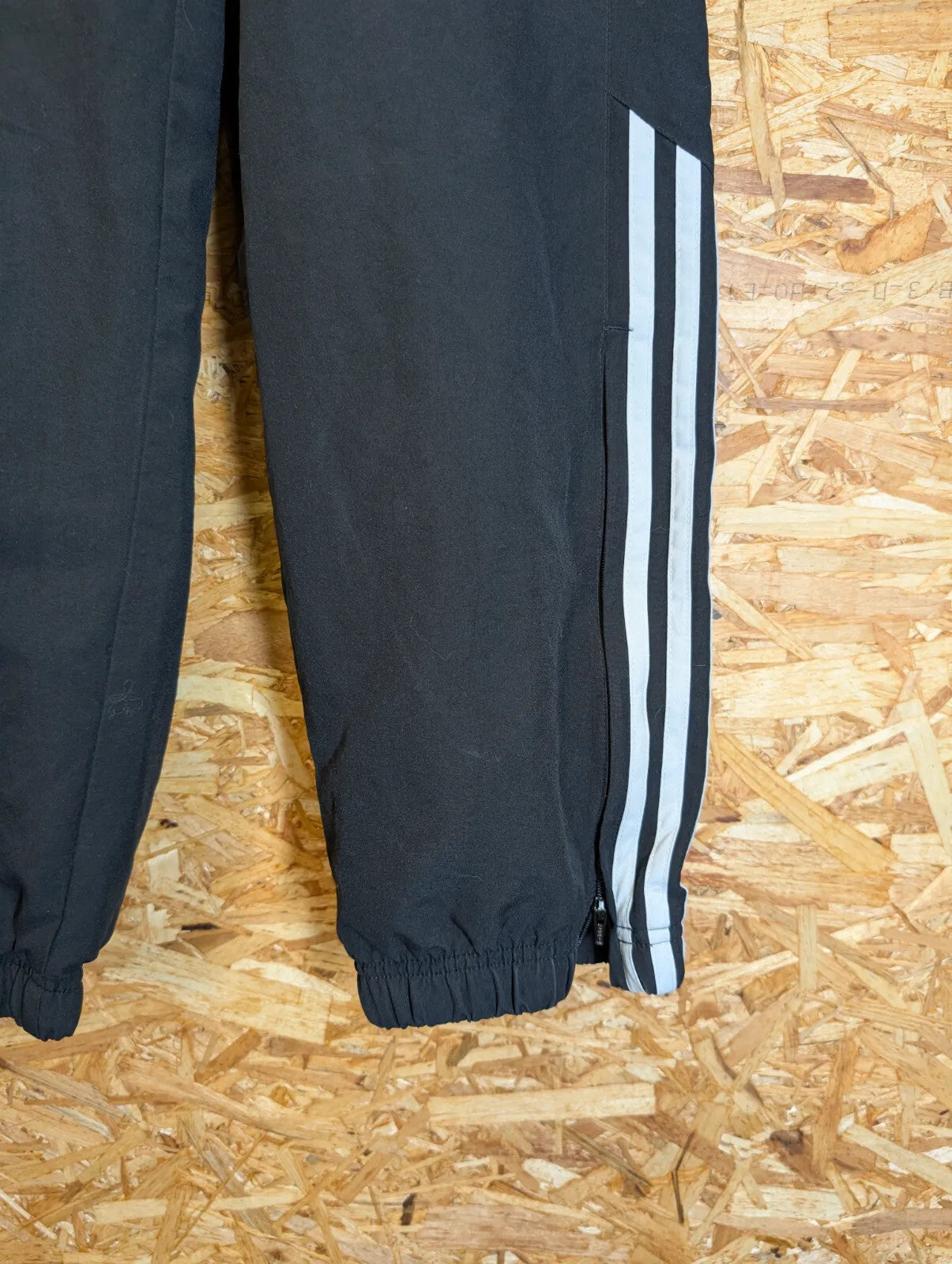 Adidas Track Pants Mens Small W28 W30 L30 Black 3 Stripe Zip Pockets Athletic