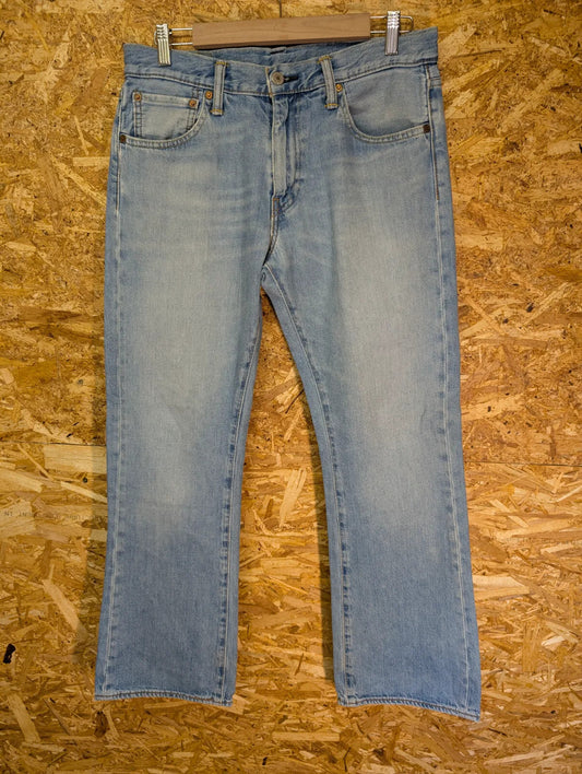 Levis 527 Jeans Mens W33 L30 Light Blue Wash Denim Bootcut Vintage Leather Patch
