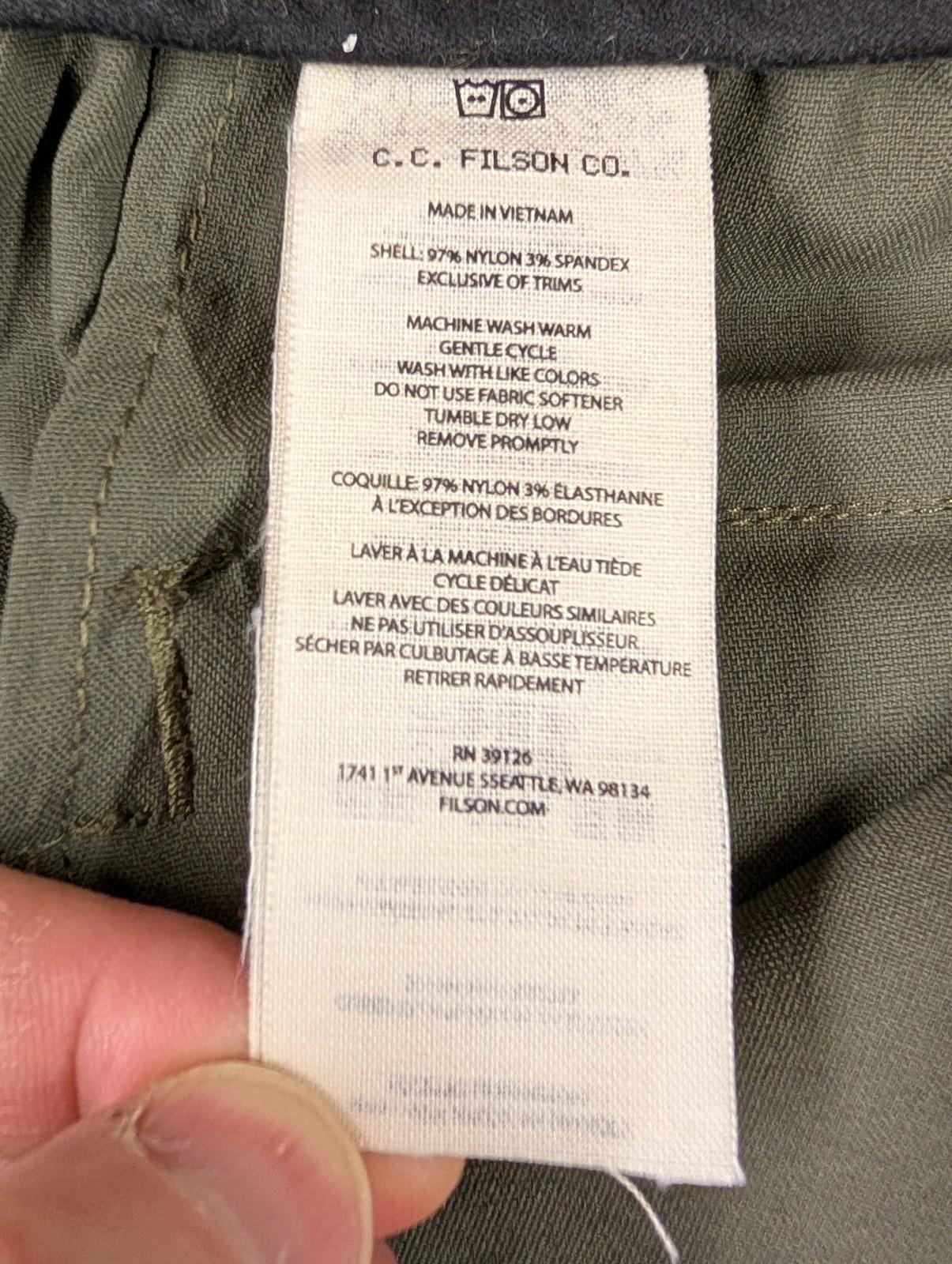 Filson Outdoorsman Shorts Medium 32 34 Cargo Elastic Waist Evergreen Khaki