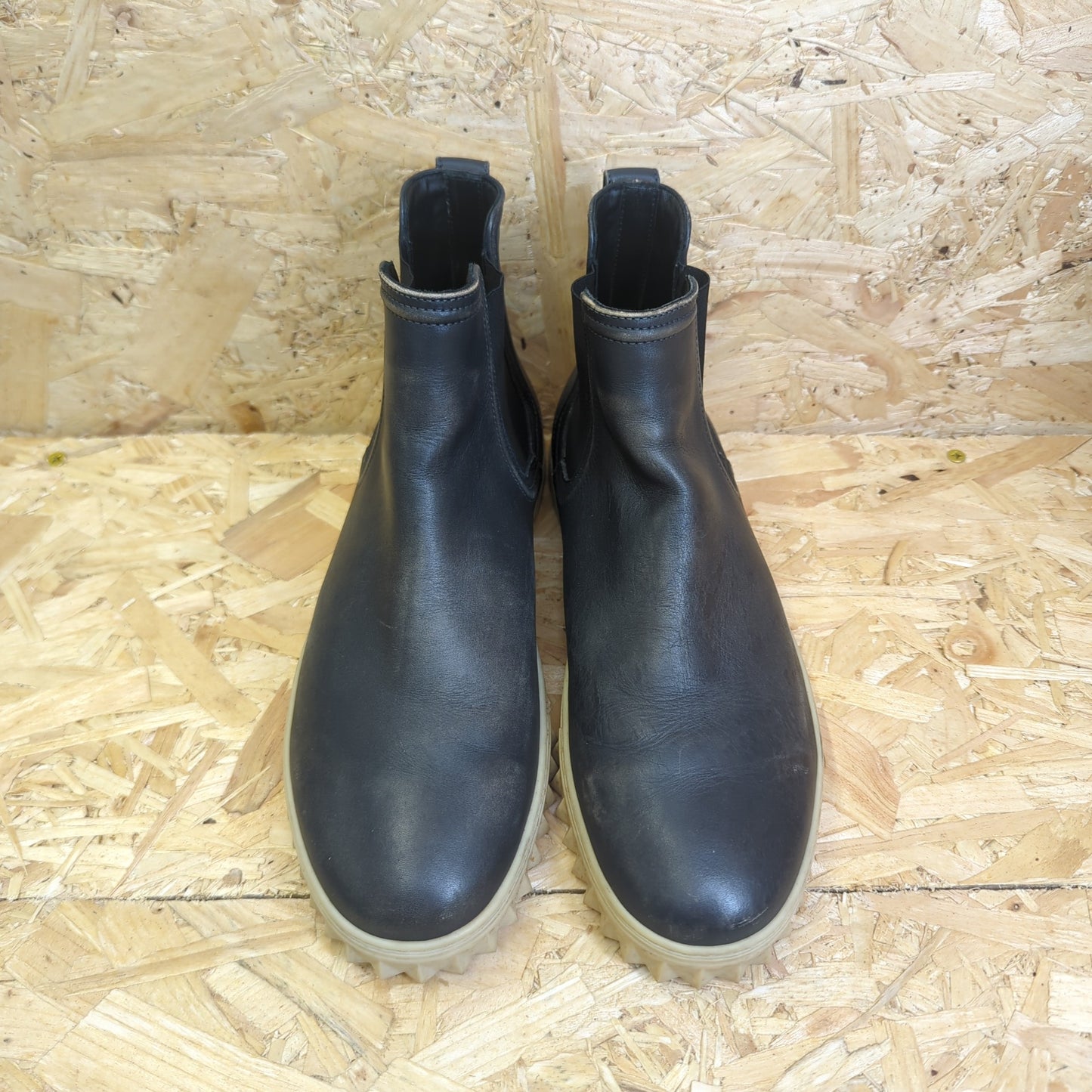 Salvatore Ferragamo Talos Lead Grey Calf Leather Black Chelsea Sneakers 8 UK 42