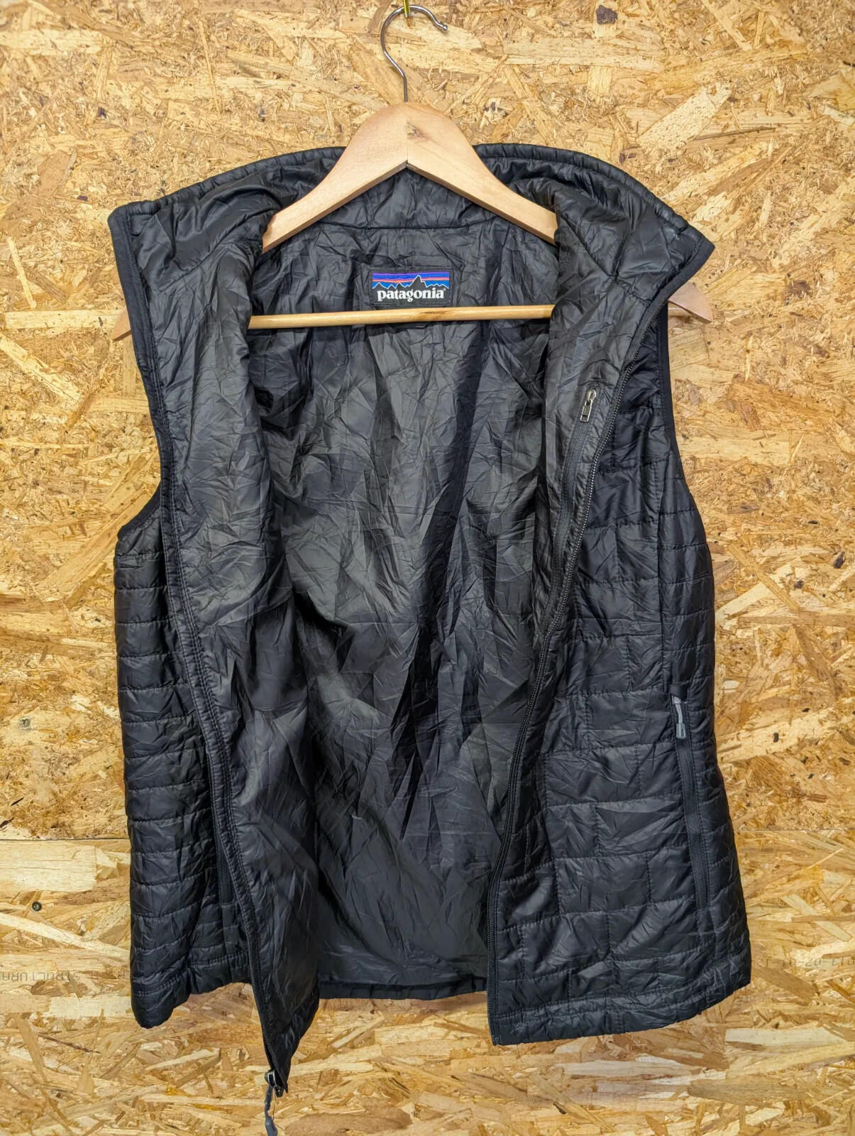 Patagonia Nano Puff Vest Large Women Black Gilet Insulated Bodywarmer Jacket