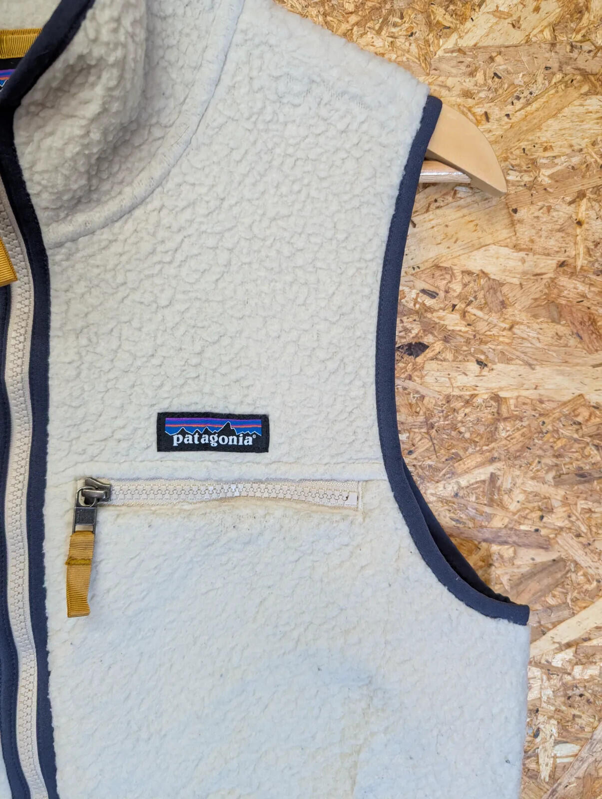 Patagonia Oatmeal Retro-X Pile Fleece Men Medium Vest Zip Cream Gilet Bodywarmer