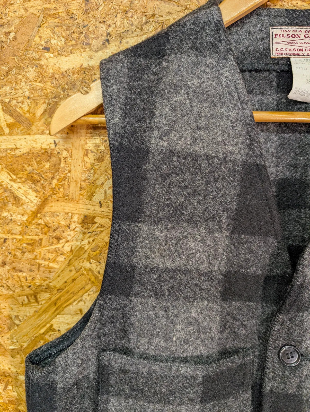 Filson Mackinaw Check Wool Vest Mens Small 38 Grey Black Gilet USA Made Style 20