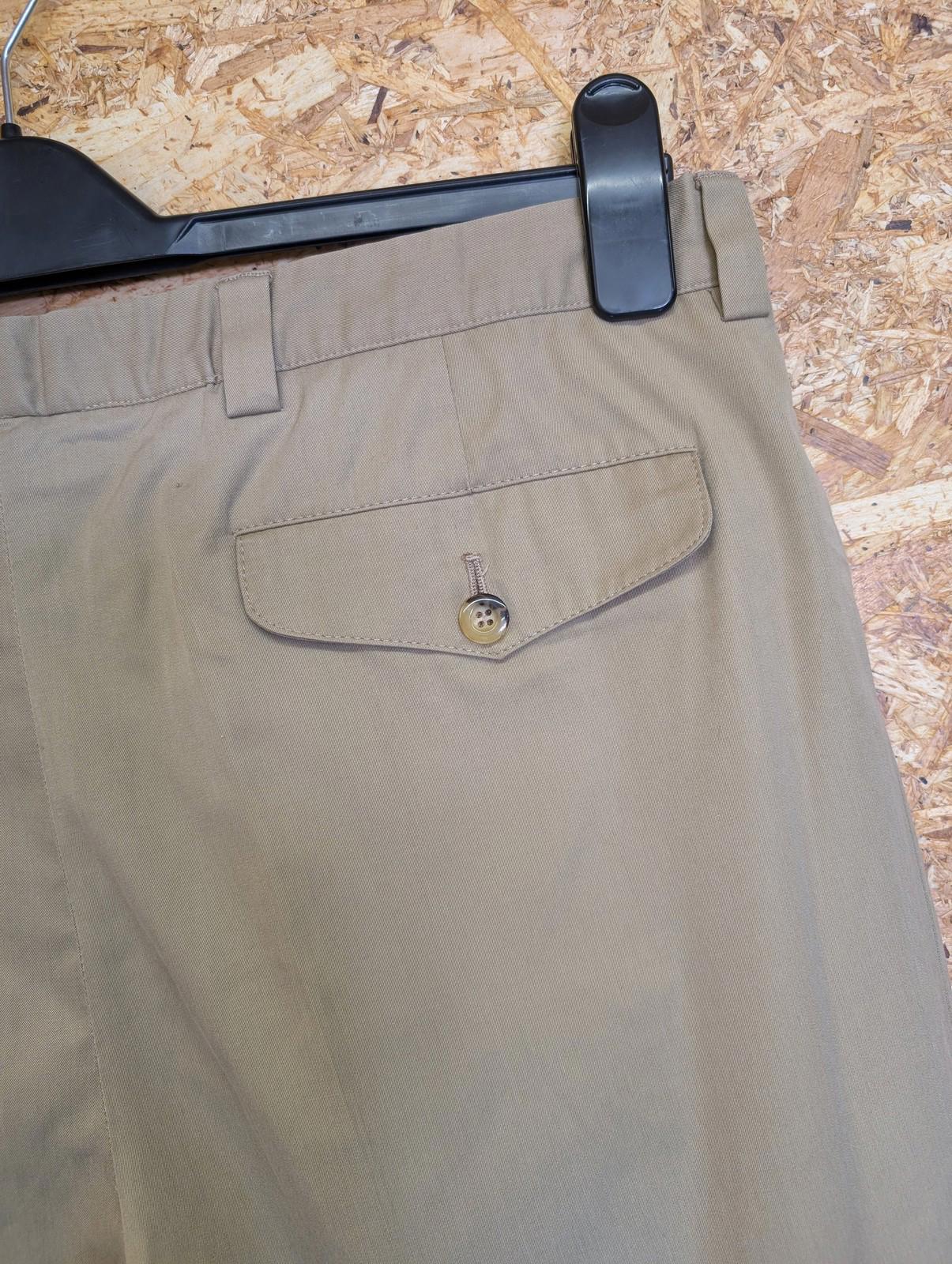 Burberrys Leisure Trousers W34 Men Pleated Beige Tan Vintage 90s Chinos