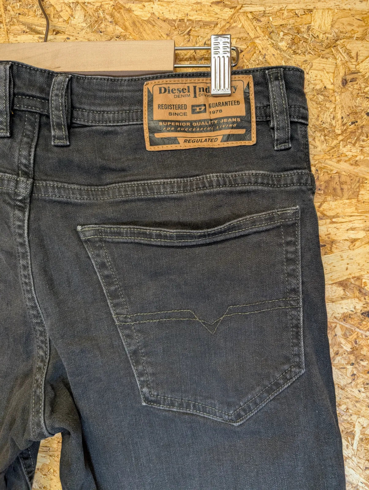 Diesel Thommer Jeans Mens W32 L32 Black Grey Charcoal Wash Denim Slim Zip Fly