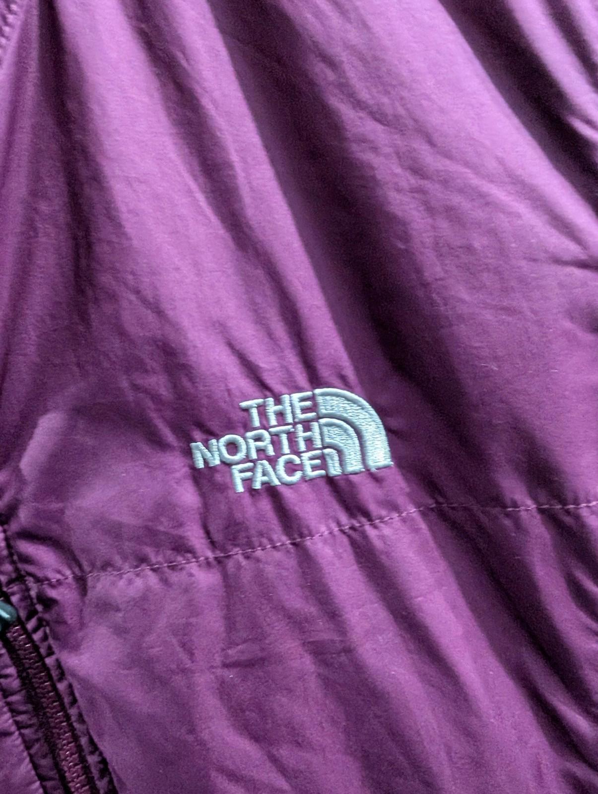 North Face Puffer Jacket Womens Size Medium Mid-Length Insulated Purple Cherry