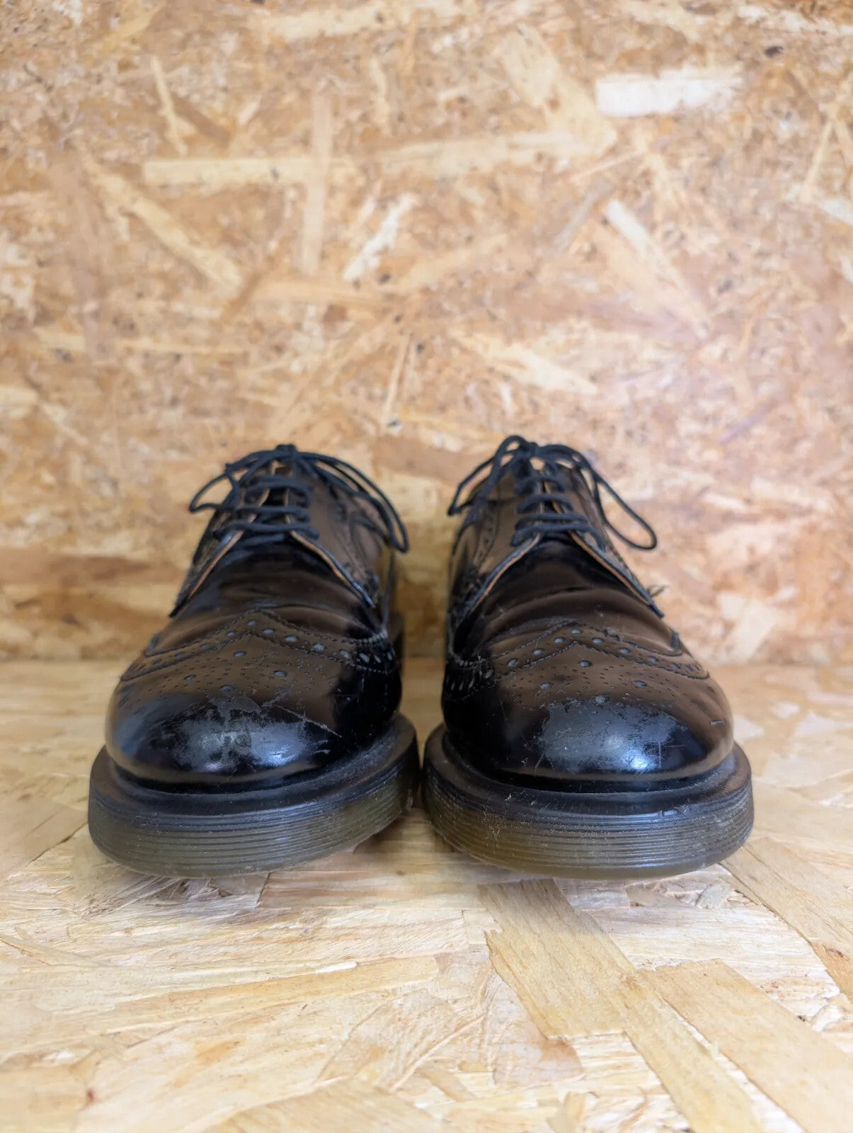 Dr Martens 3989 Brogue Oxford Shoes Mens UK8 Black Leather Wingtip Lace Up Retro