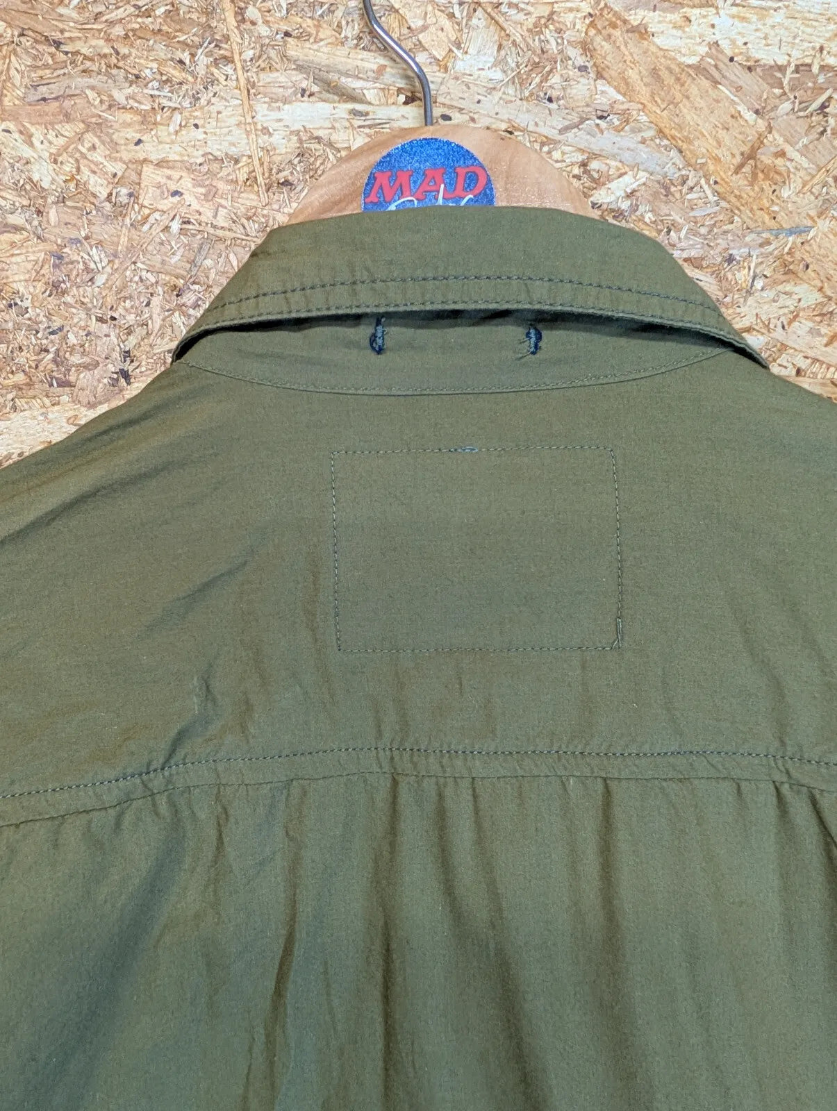 Weekend Offender Chore Jacket Mens Medium Khaki Green Cotton Pockets Overshirt