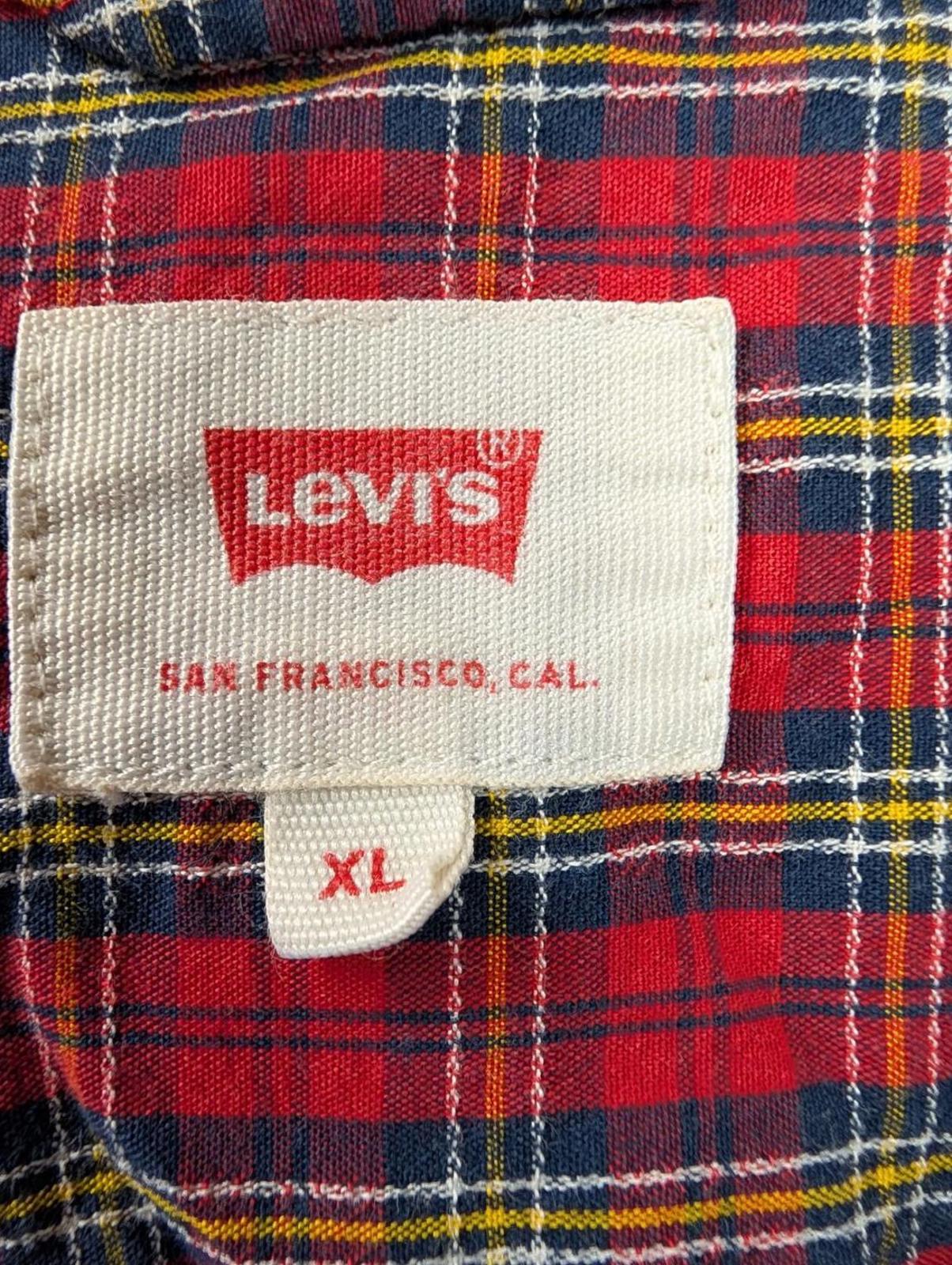 Vintage Levis Supima Cotton Shirt XL Men L/S Red Blue Check Button Collar Pocket