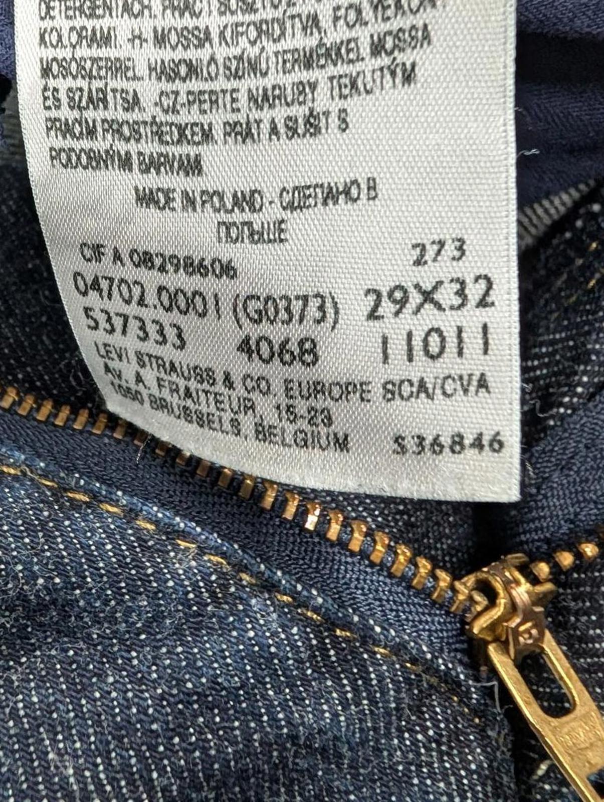 Levis Demi Curve Bootcut Jeans Size 10 W29 L32 Women Navy Blue Red Tab Zip Fly