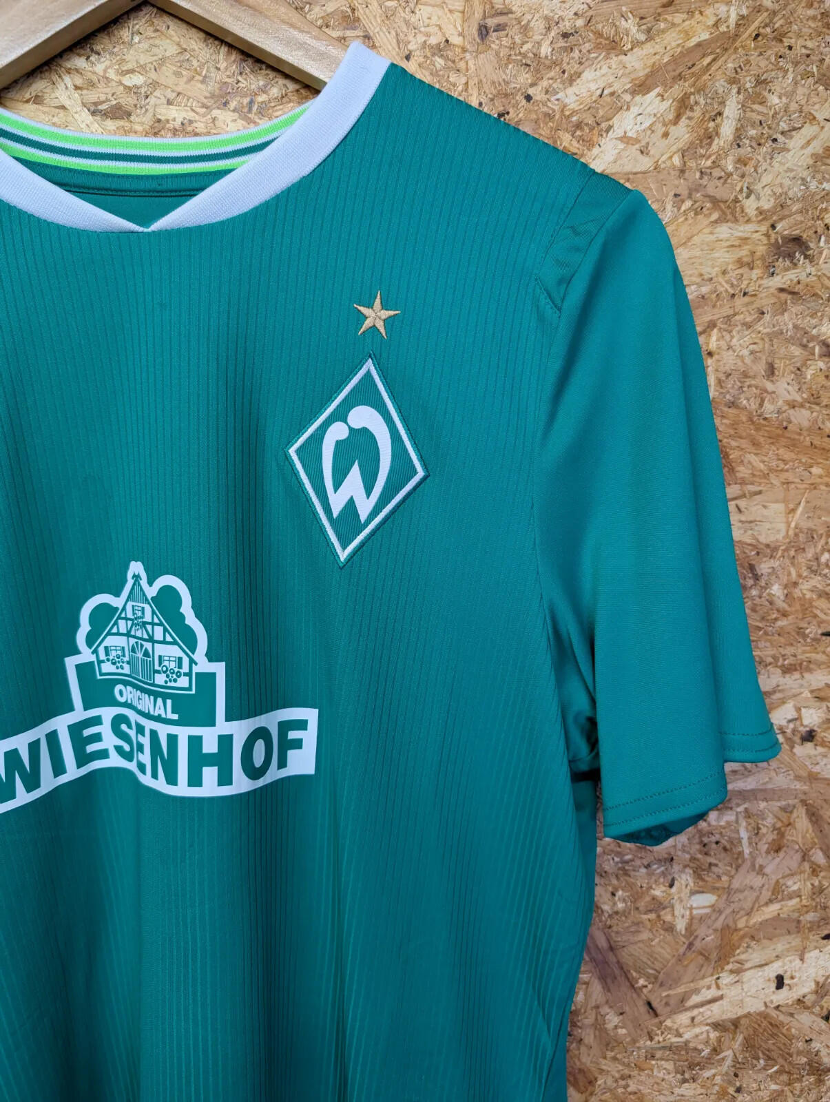 Werder Bremen Football Shirt Mens Medium 2019-2020 Green Umbro SS Wiesenhof