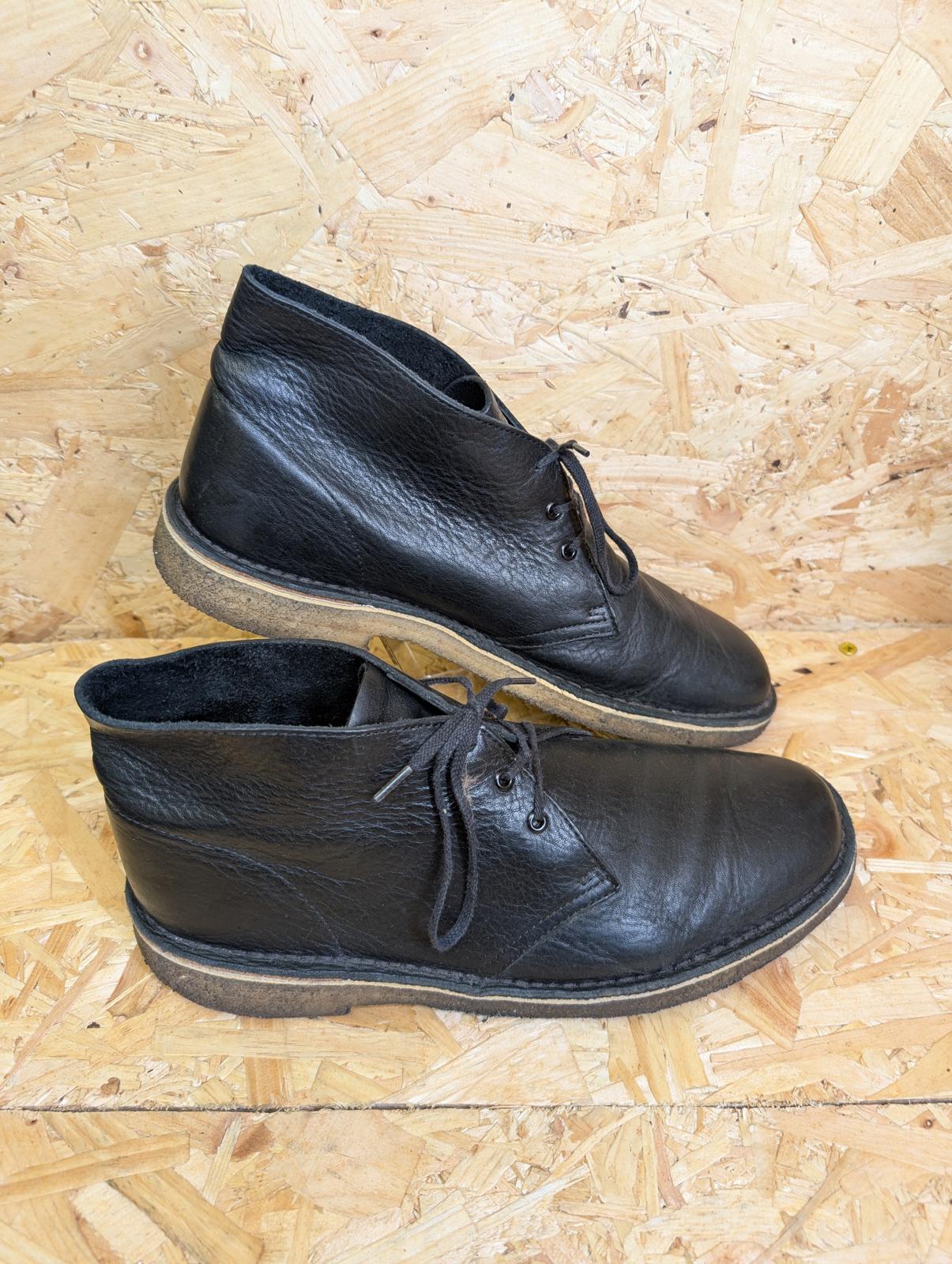 Clarks Desert Boots Black Full Grain Leather UK 8 EU 42 Lace Up Gum Sole