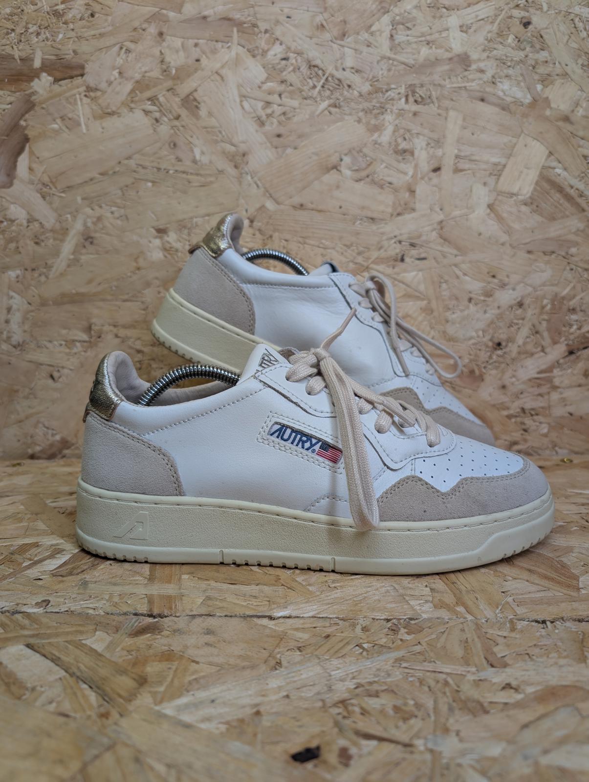 Autry Medalist Low Trainers UK 6.5 EU 40 Leather Gold White Lace Up USA