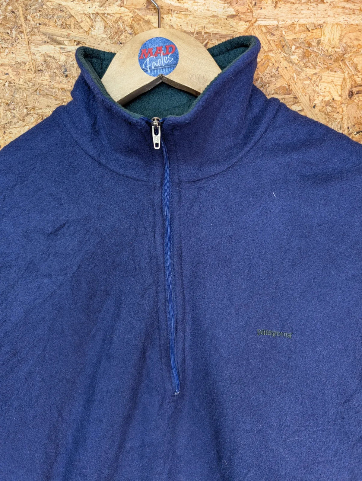 Patagonia Capilene 1/4 Zip Fleece Mens Medium Blue Hiking Walking Layer Collared