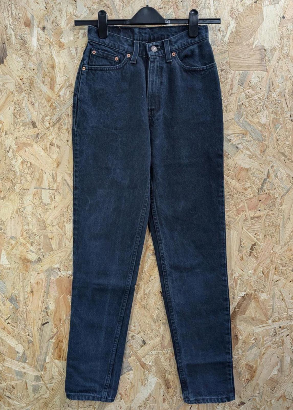 Vintage Levis 512 High Waist Jeans W28 L31 Women Navy Blue Slim Tapered Leg