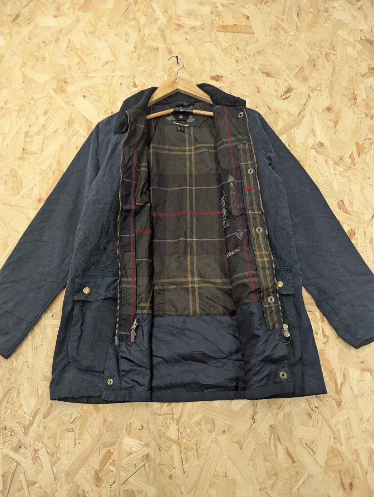 Barbour Acorn Wax Jacket Womens UK12 Black Corduroy Collar Country Tartan