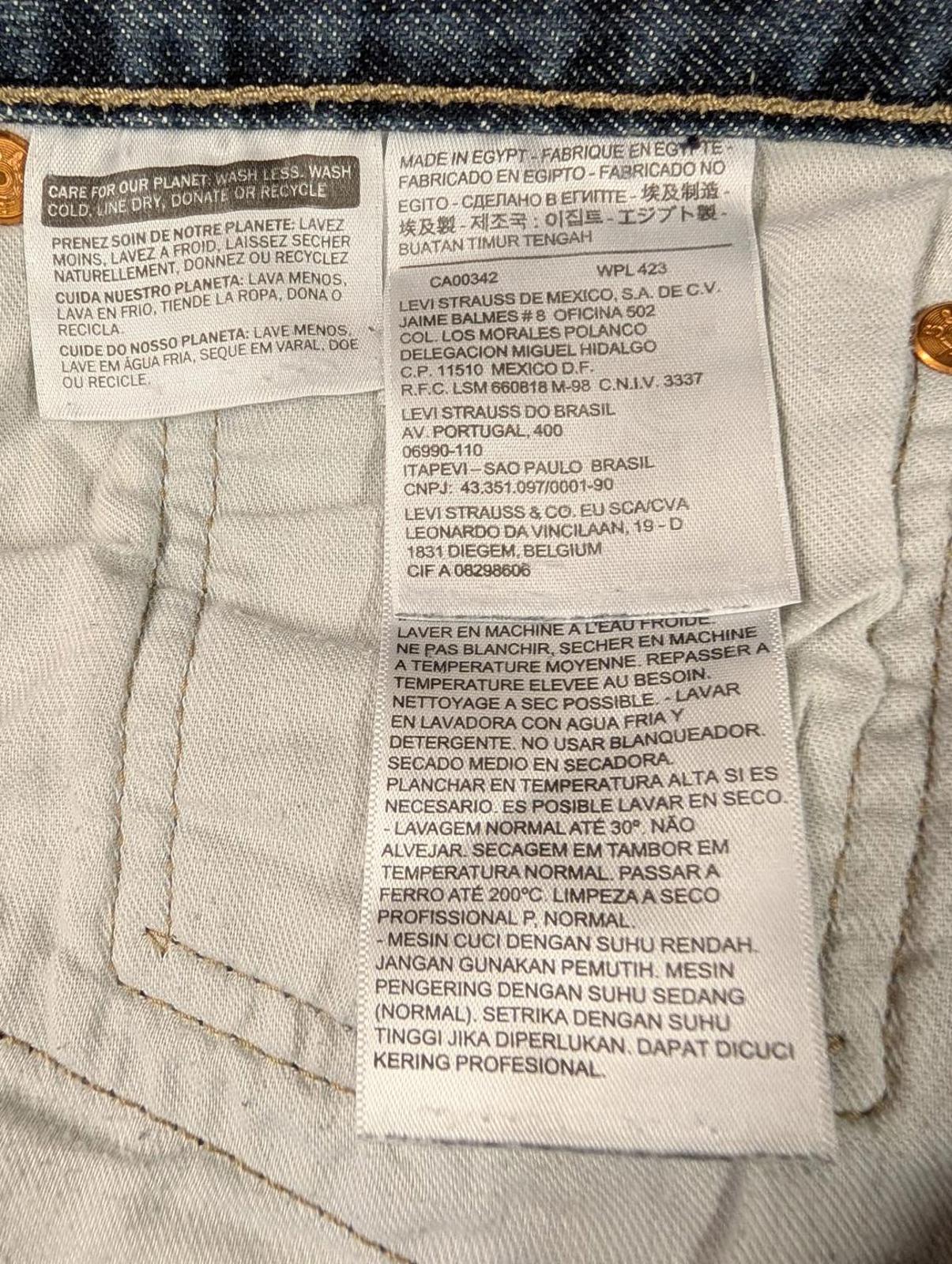 Levis 501 Jeans W36 L34 Dark Navy Blue Denim Straight Leg Button Fly Distressed