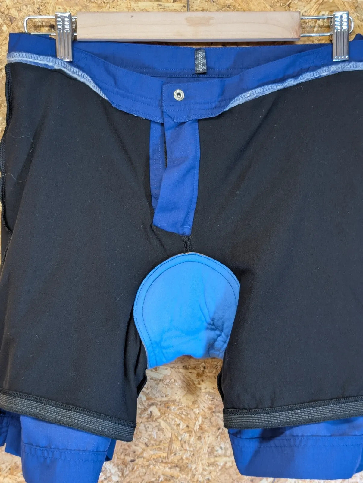 Cannondale Cycling Shorts W30 Medium Blue Padded Seat Cycling Pockets Adjustable