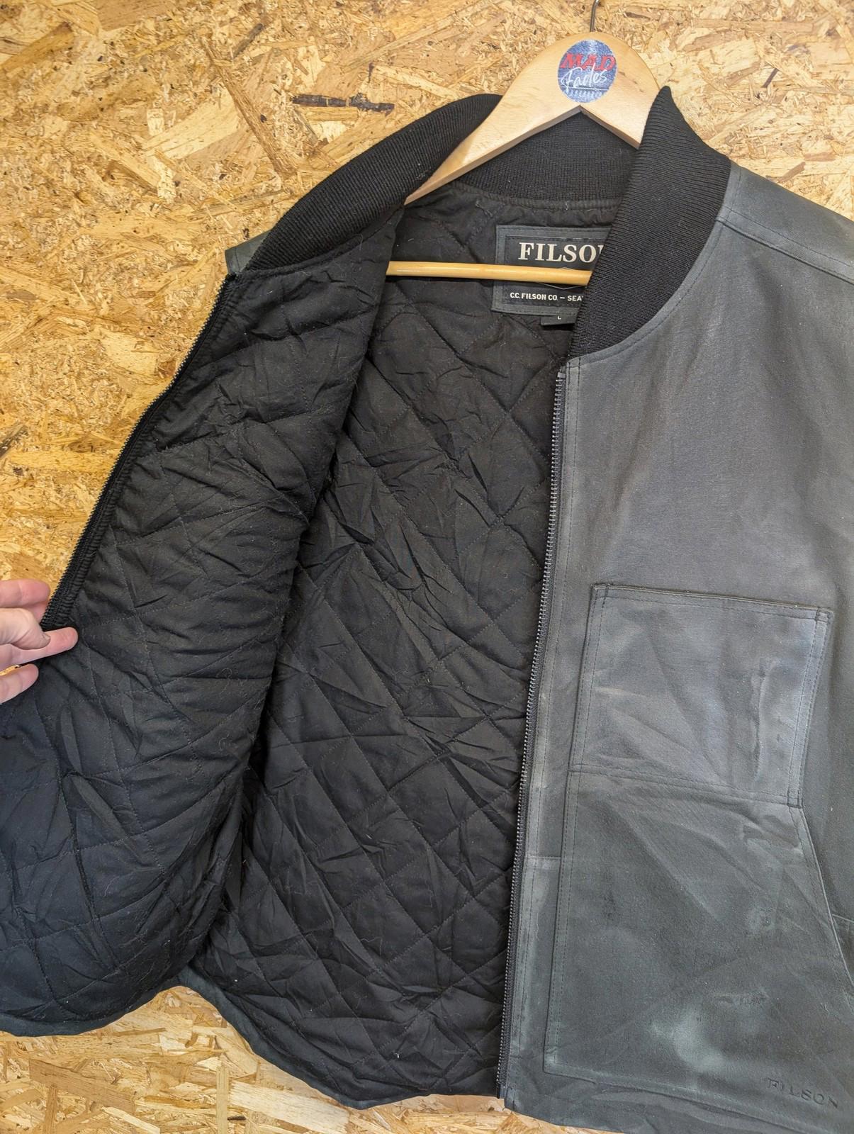 Filson Insulated Tin Cloth Work Vest Large Men Quilted Padded Workwear Black