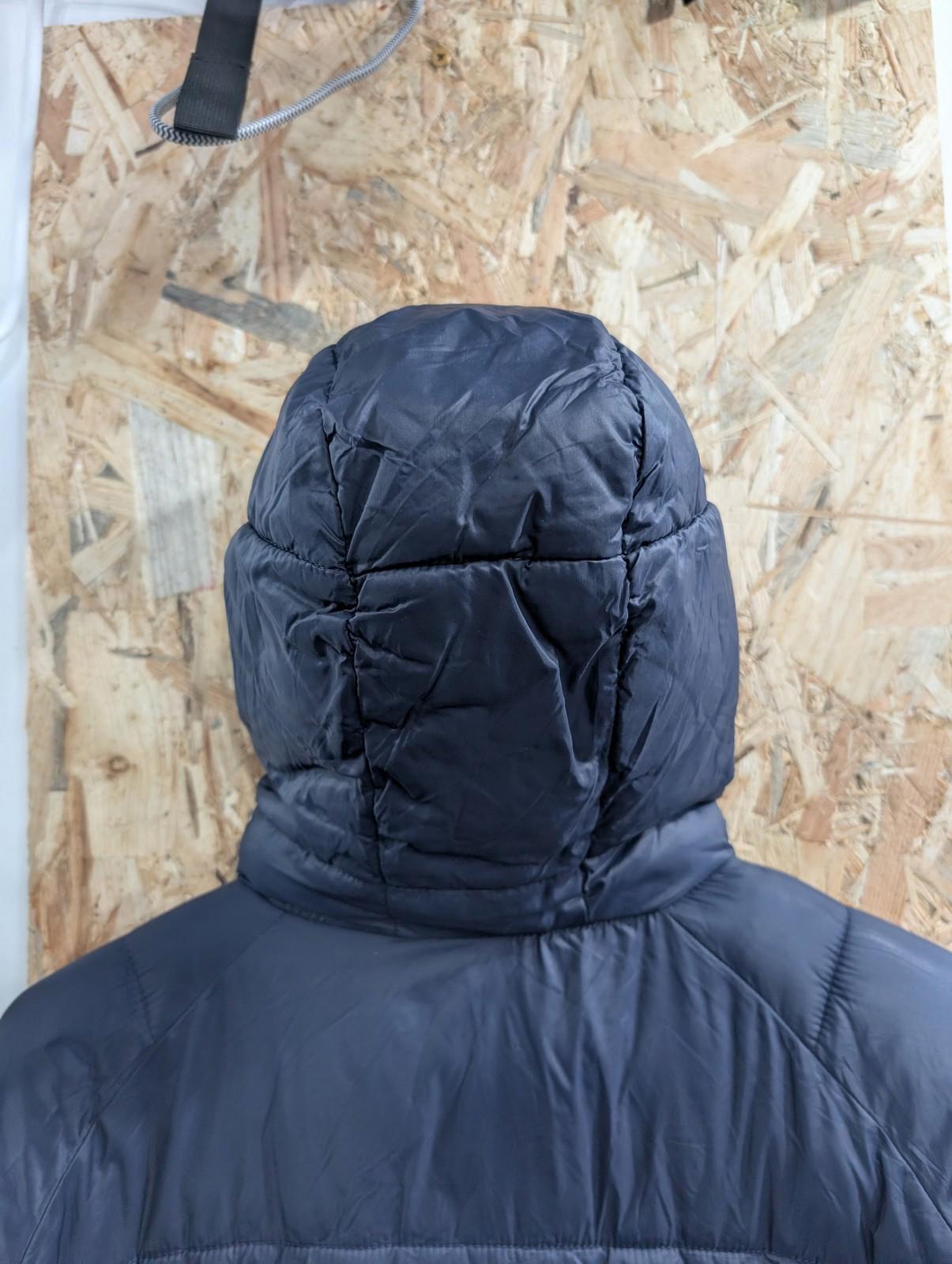 Barbour International Busa Down Jacket Medium Men Quilted Hood Navy Blue Puffer