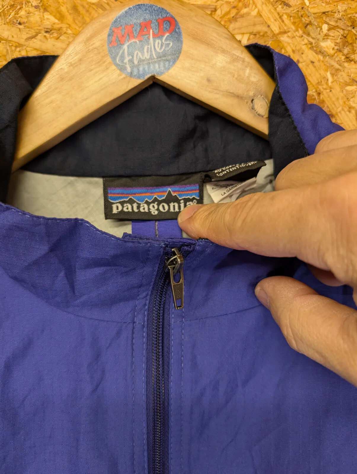 Vintage Patagonia Windbreaker Zip Vest Mens Large Blue Waterproof Hiking 90s