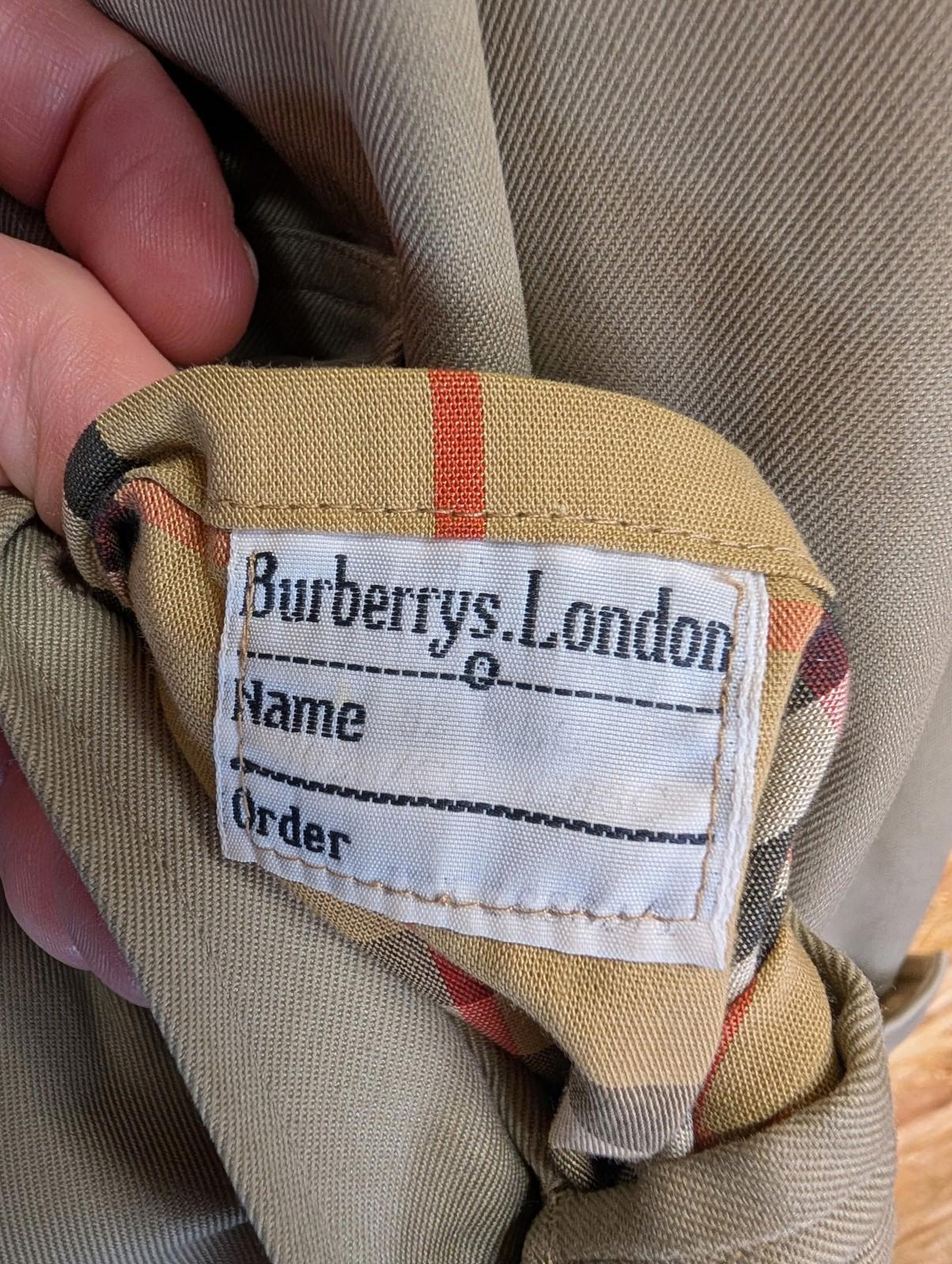 Burberrys Trench Coat XL Men Long Classic Beige Nova Check Lining England Made