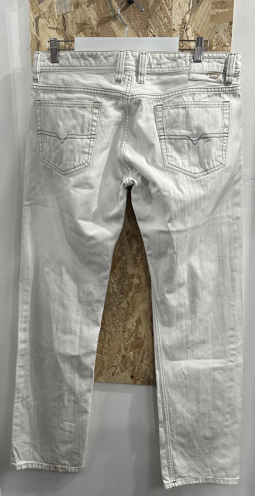 Diesel Viker Jeans W36 L34 Regular Fit White Denim Straight Leg Button Fly