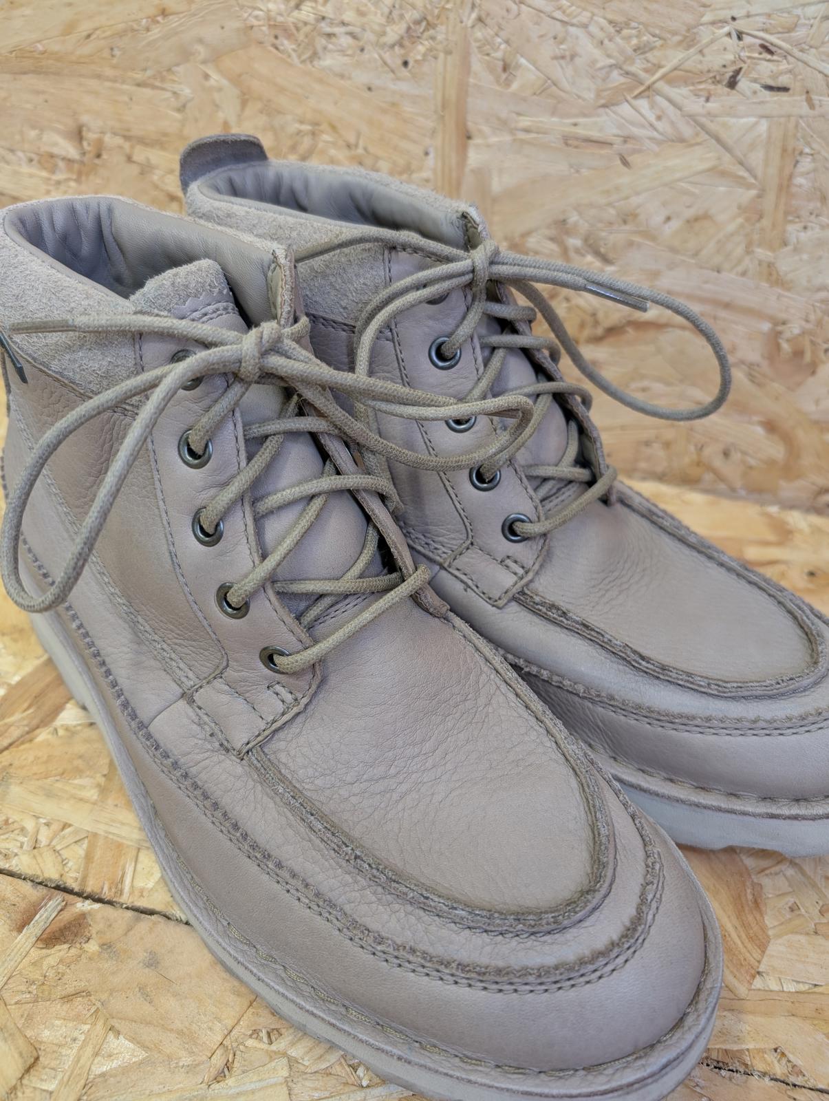 Clarks Gore-Tex Leather Boots Size UK 6.5 EU 40 Korik Rise GTX Chelsea Moccasin