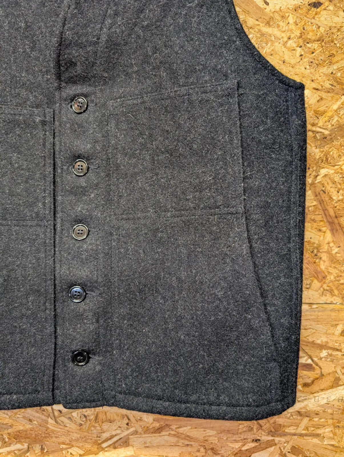 Filson Mackinaw Wool Vest Mens Medium 40 Charcoal Grey Black USA Button Gilet