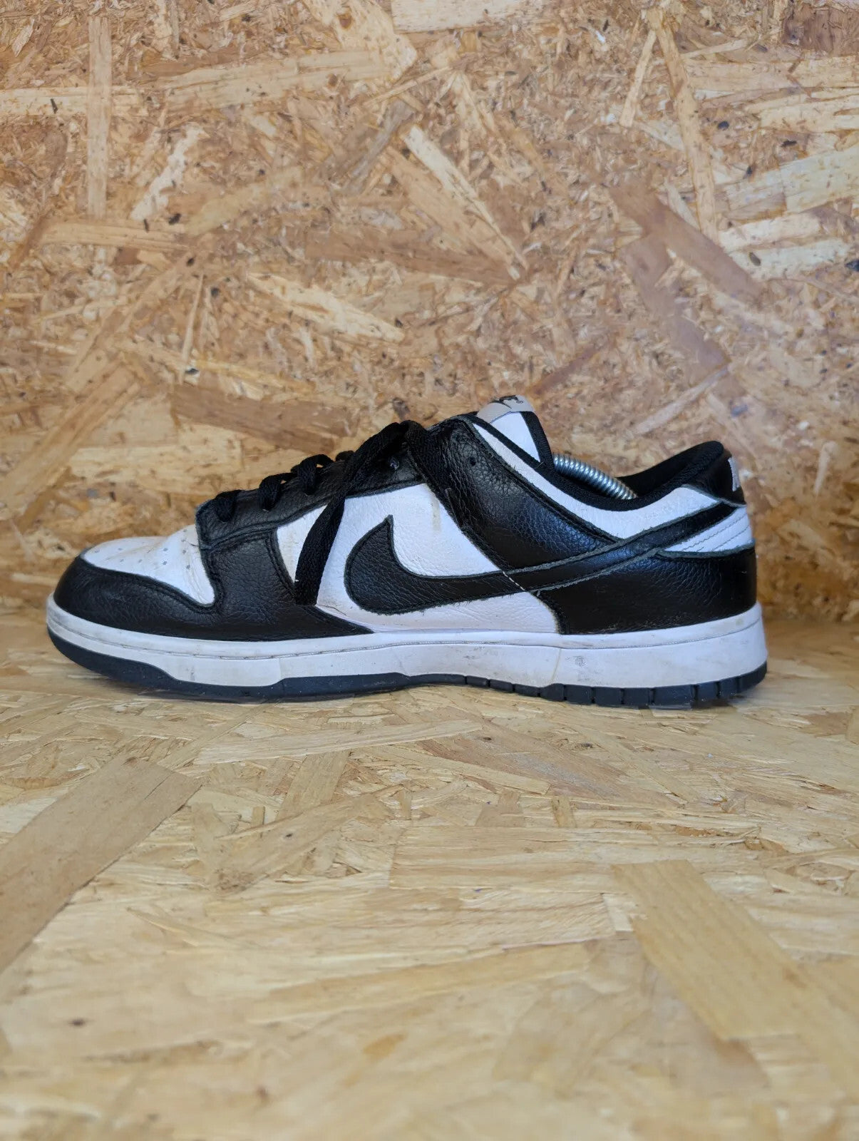 Nike Dunk Low Top Trainers Men UK 11 EU 46 Panda Black White Leather Lace D07413