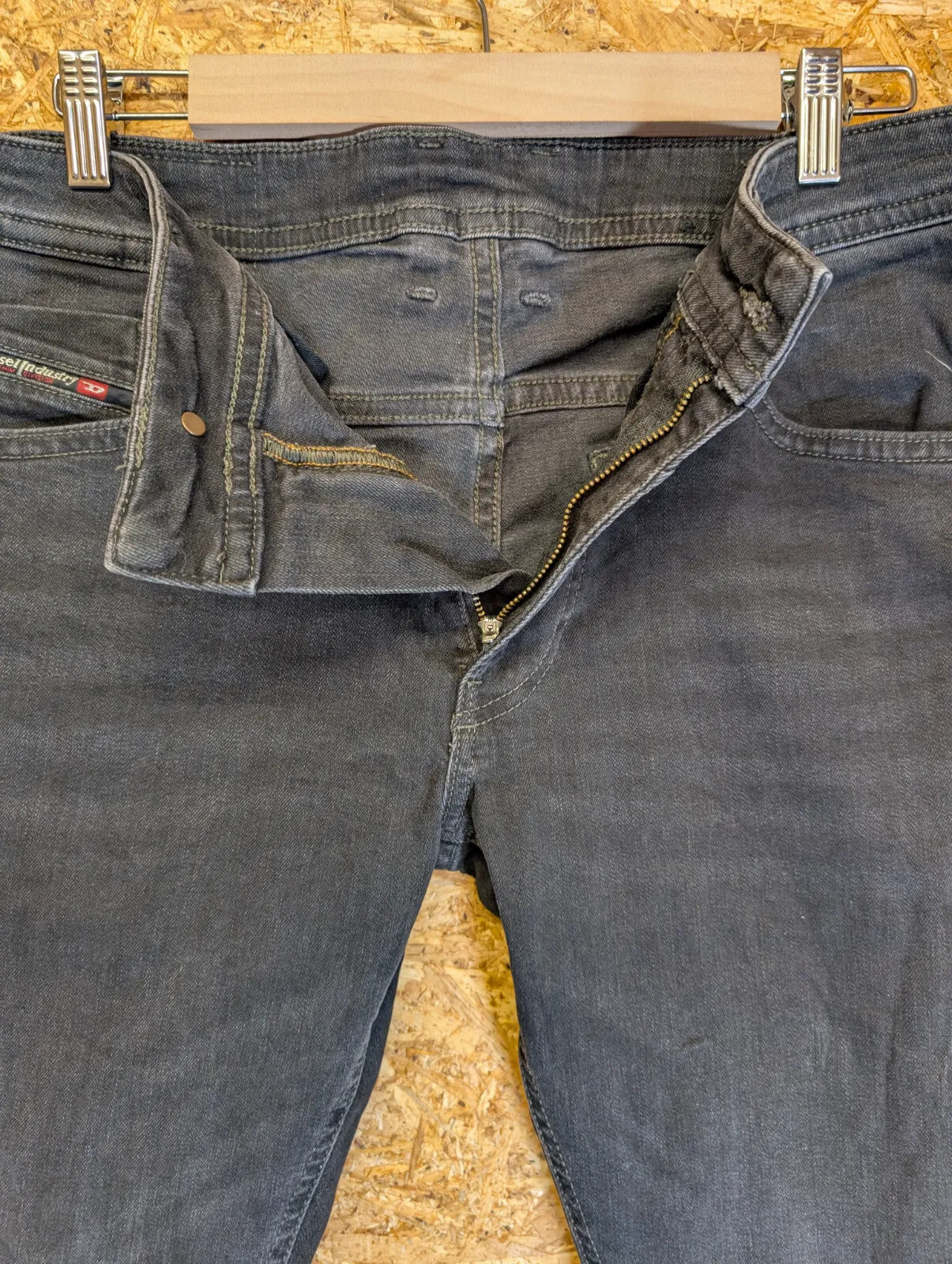 Diesel Thommer Jeans Mens W32 L32 Black Grey Charcoal Wash Denim Slim Zip Fly