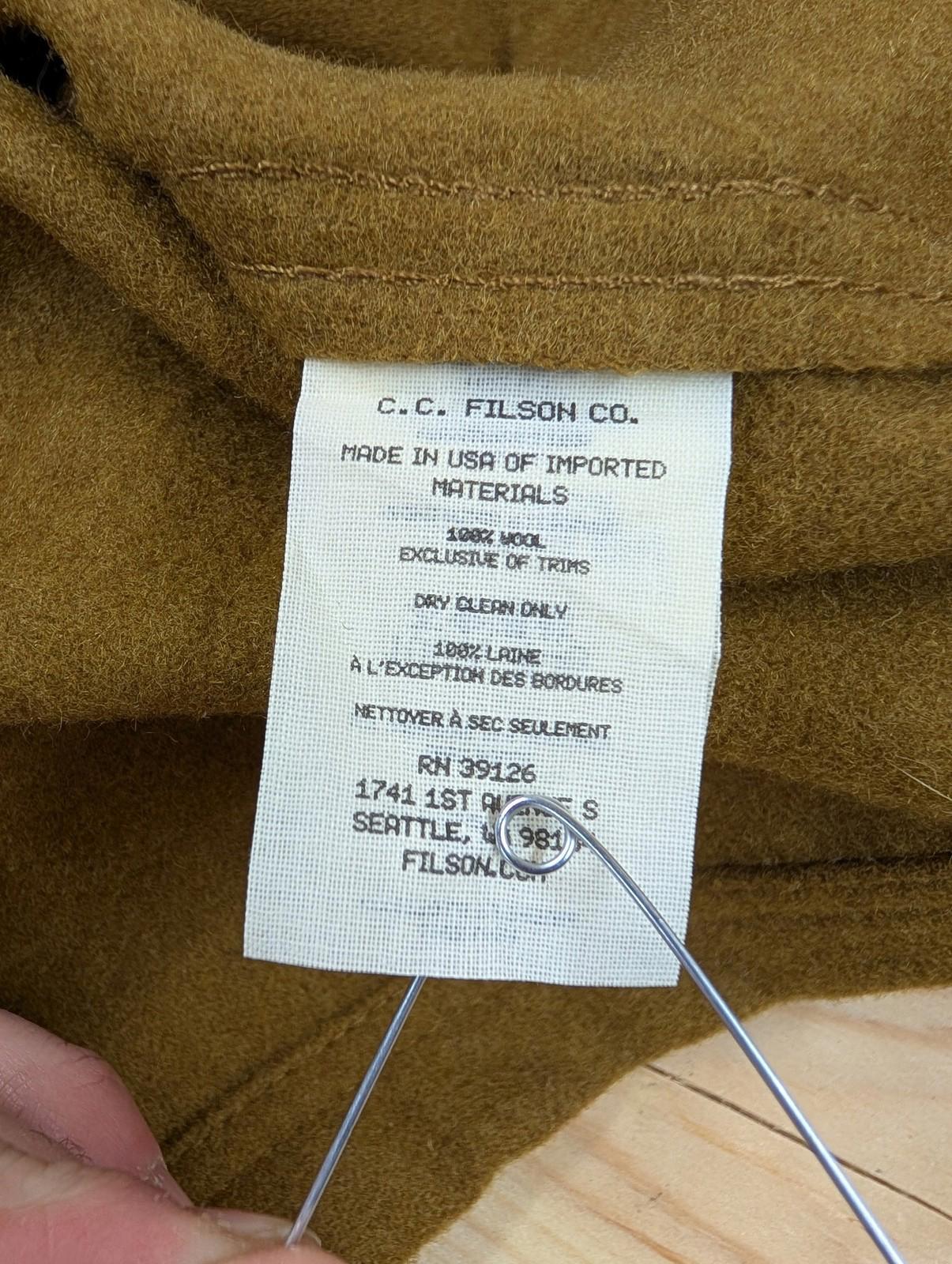 Filson Jac Wool Shirt Men Small Button-Up Heavy Duty Dark Tan Brown Overshirt