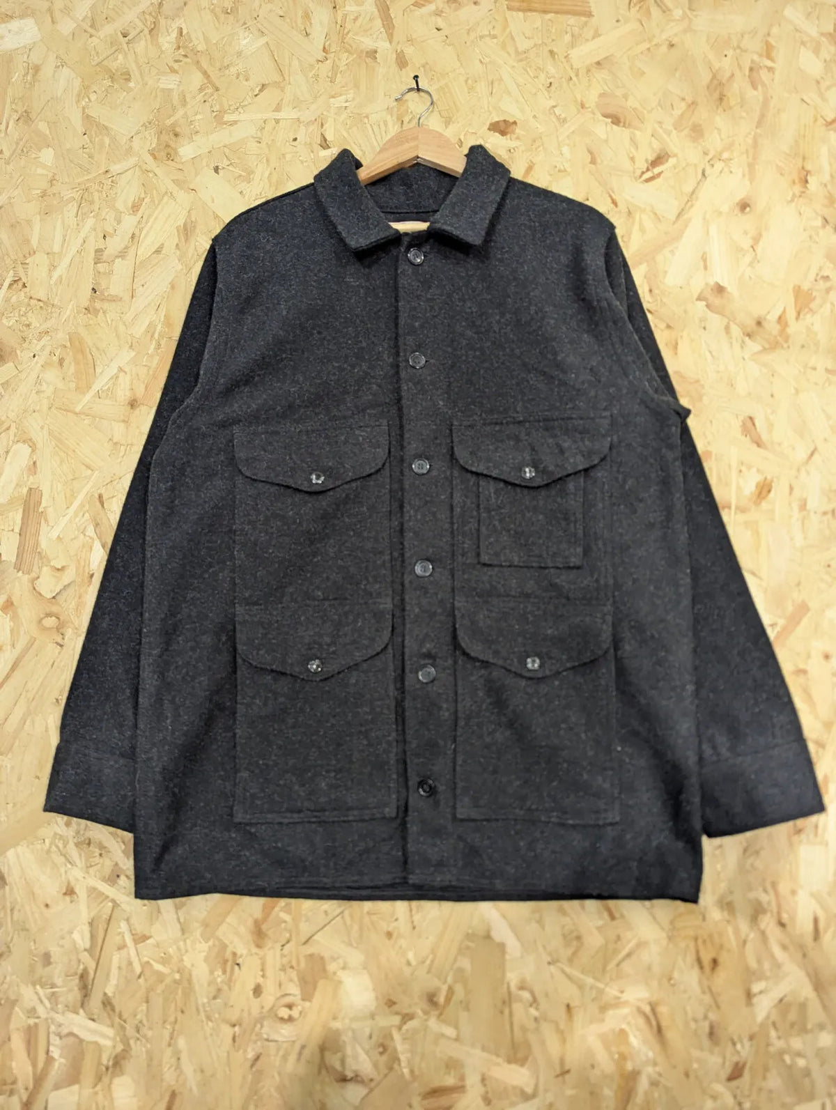 Filson Mackinaw Wool Cruiser Jacket 44 XL Men Charcoal Grey Black Made USA