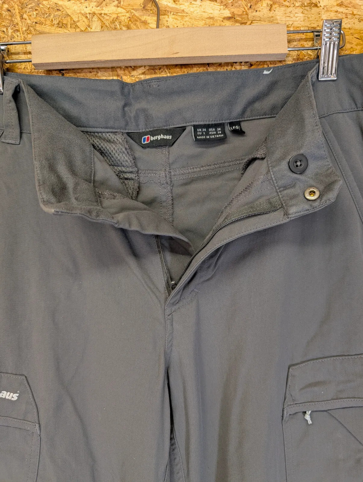 Berghaus Navigator 2.0 Cargo Trousers Mens W34 L32 Charcoal Zip Cargo Outdoor