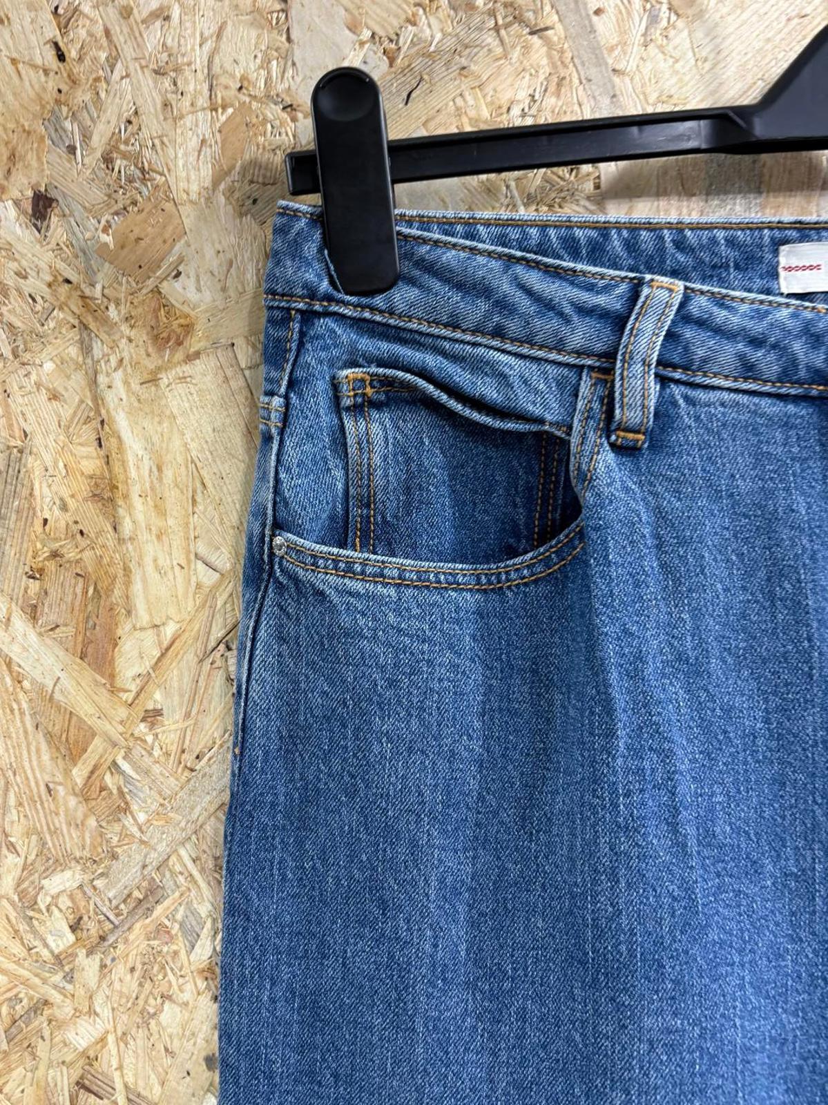 Guess Tapered High Mom Blue Jeans Size 10 W30 L30 Women Stonewash Boyfriend Fit