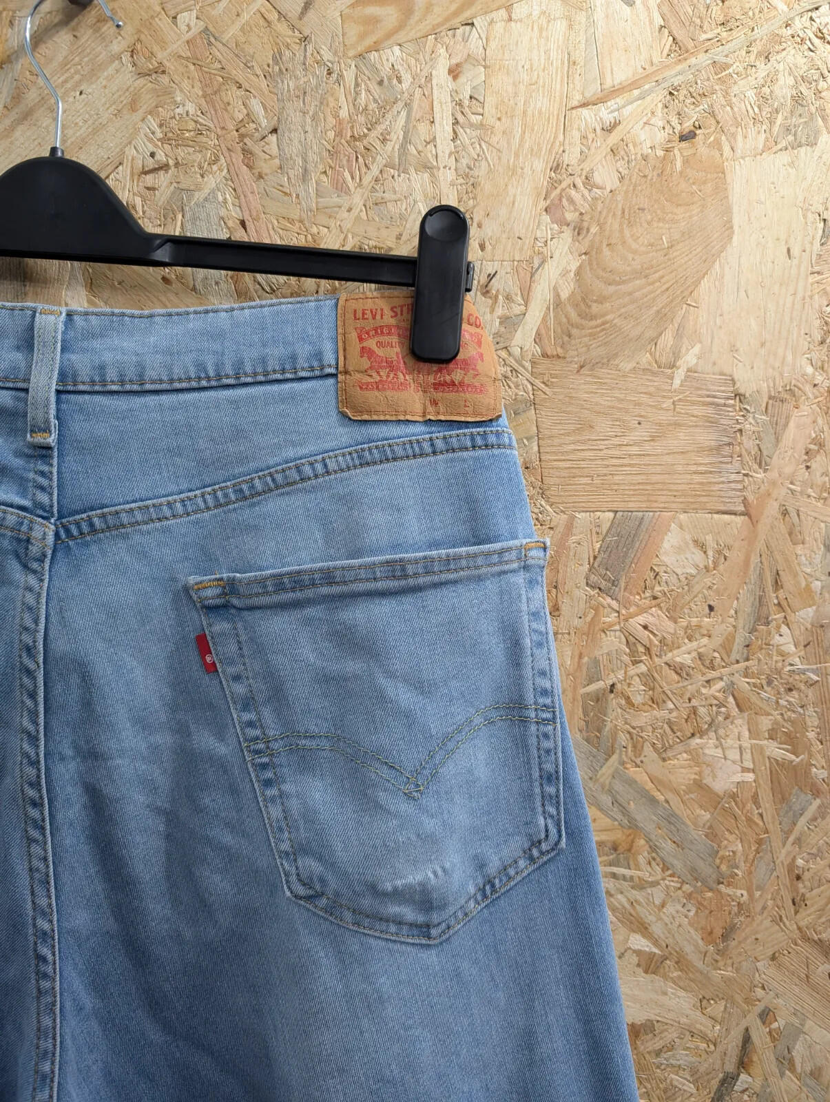 Levis 541 Jeans Mens W36 L34 Light Blue Wash Stretch Denim Straight Leg Zip Fly