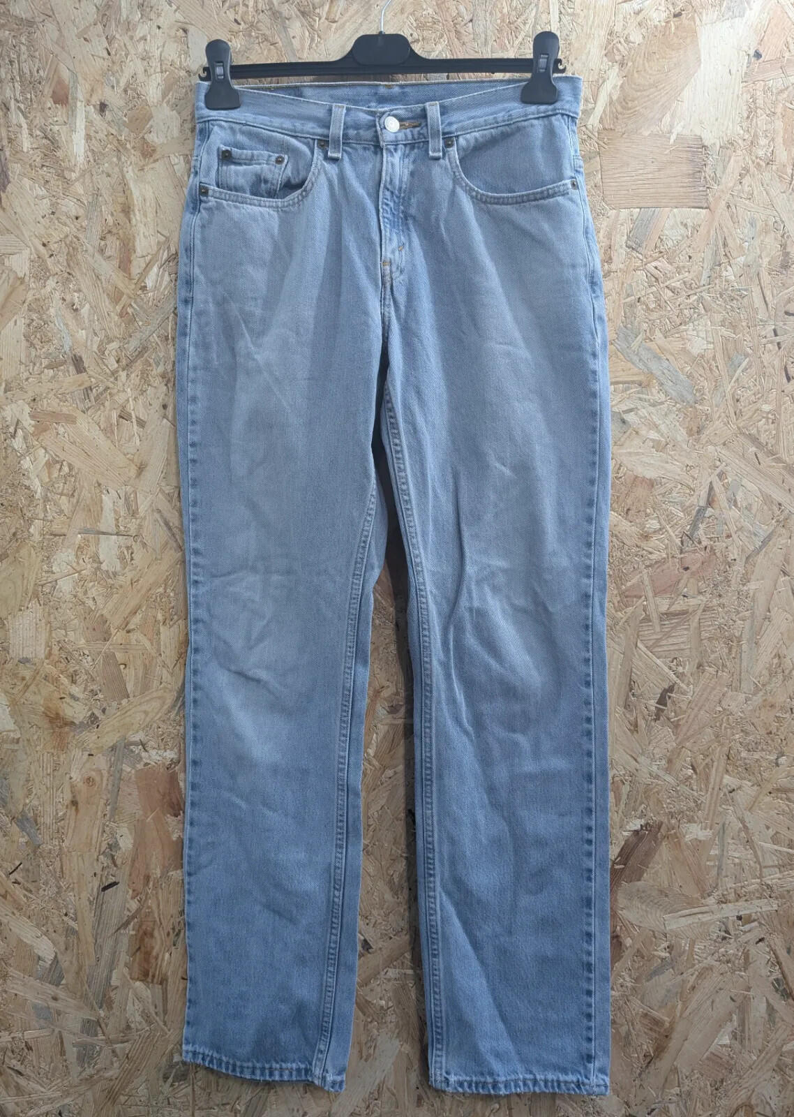 Vintage Levis 505 Jeans Mens W28 L32 Light Blue Denim Lower Rise USA Made 80s
