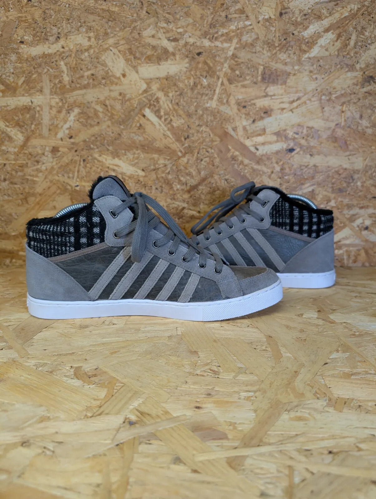 K Swiss High Top Sneakers Mens UK 8.5 Grey Suede Fleece Lining Court Mid Lace