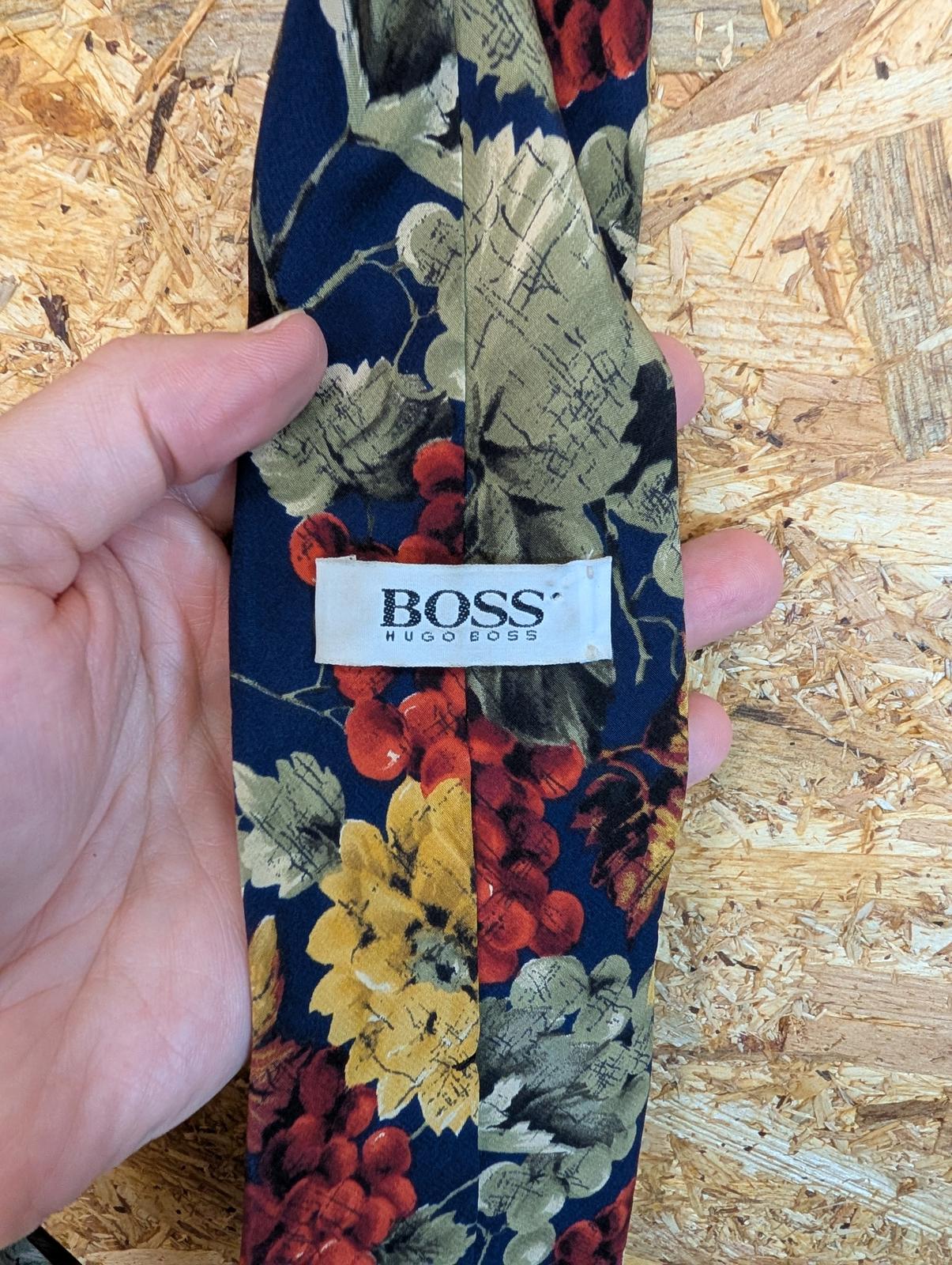 Hugo Boss Silk Tie 61" 154cm Made In Italy Navy Blue Red Floral Pattern