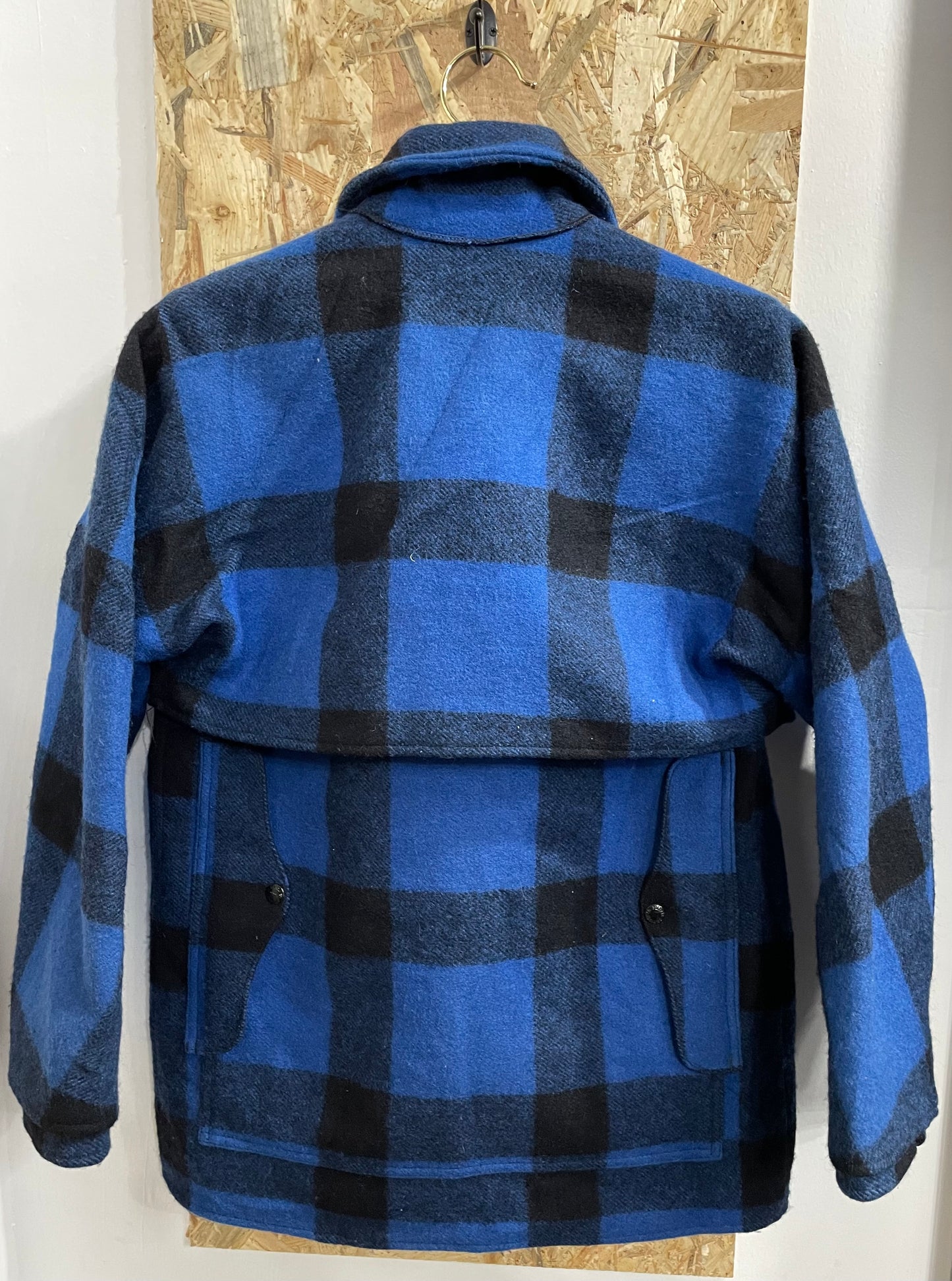 Filson Buffalo Plaid Blue Lot 83 Double Mackinaw Wool Jacket Vintage Size Small