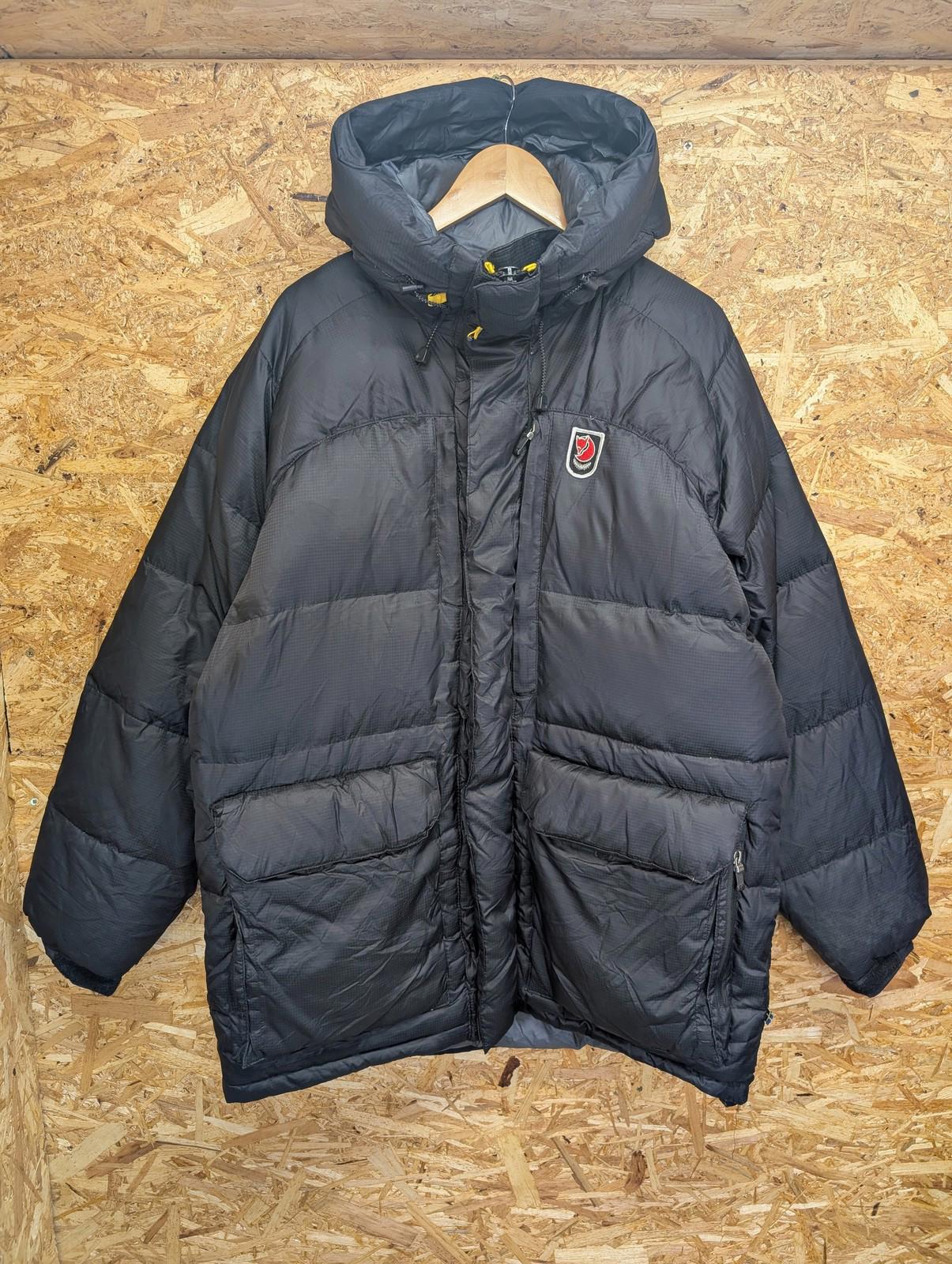 Fjällräven Expedition Down Jacket Large Men Puffer Hooded Down Insulated Black