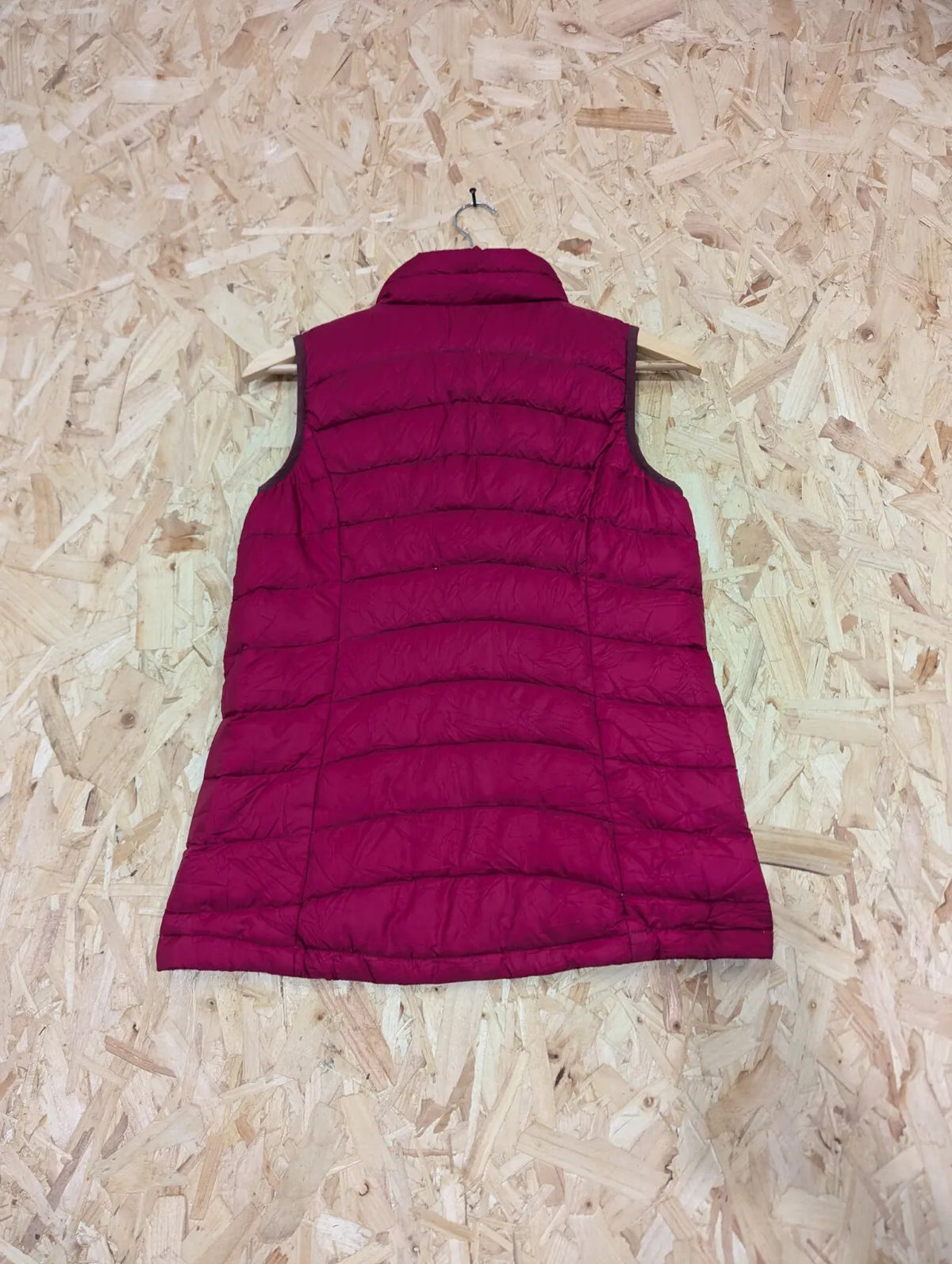 Patagonia Gilet Girls XL Age 14 Burgundy Duck Down Quilted Body Warmer Vest