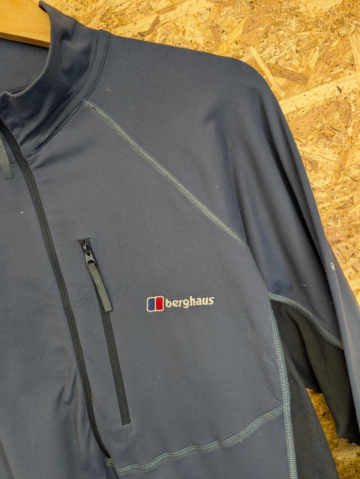 Berghaus Mens Size Medium Extreme Base Layer Fleece Softshell Grey Black 1/4 Zip