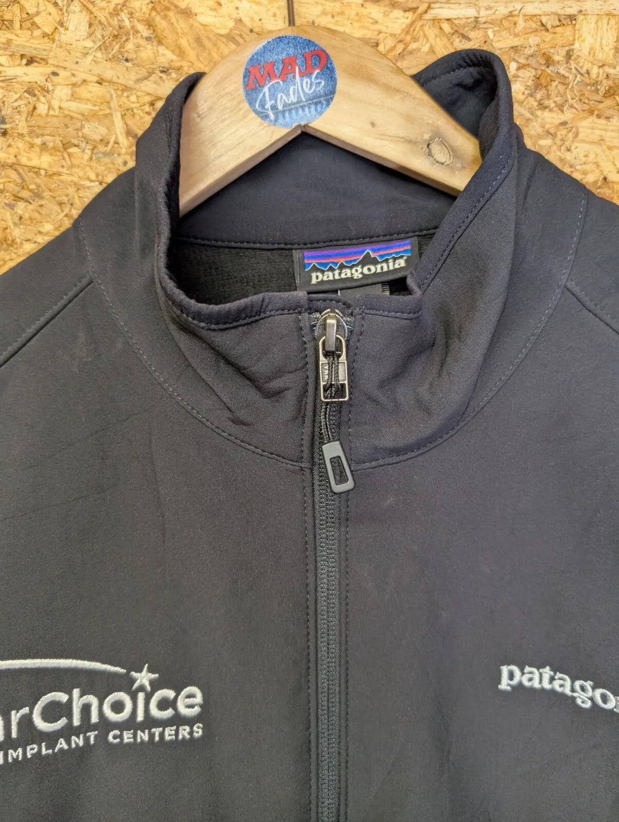 Patagonia Track Jacket Full Zip Black Polyester Polartec Stretch Hiking Walking