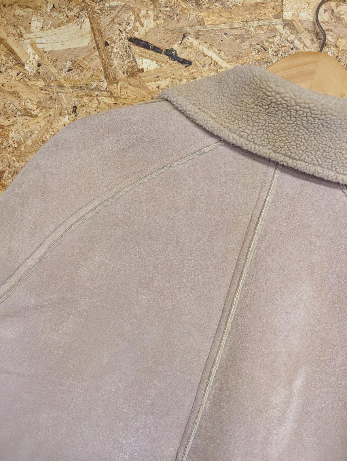 Laura Ashley Jacket Medium Women Faux Shearling Beige Button Vintage Warm Winter