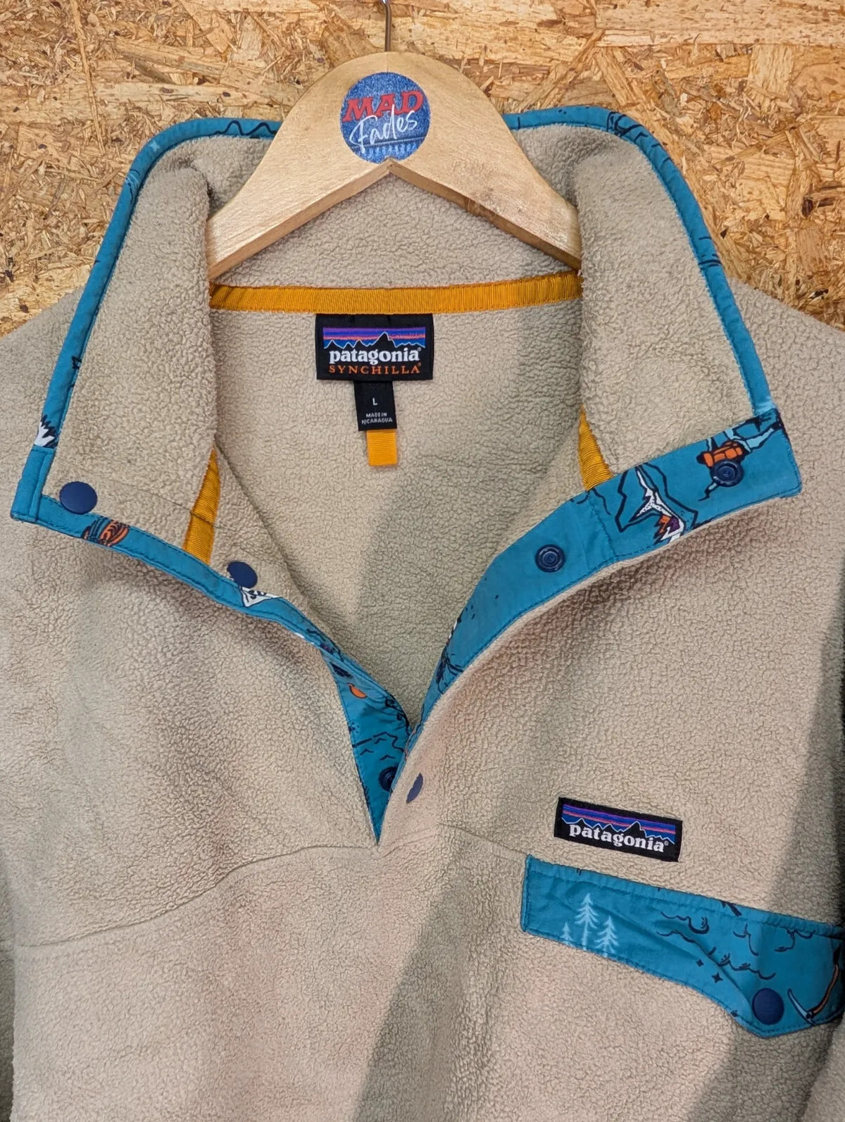 Patagonia Synchilla Fleece Mens Large Snap Front Pullover Beige Hiking Walking