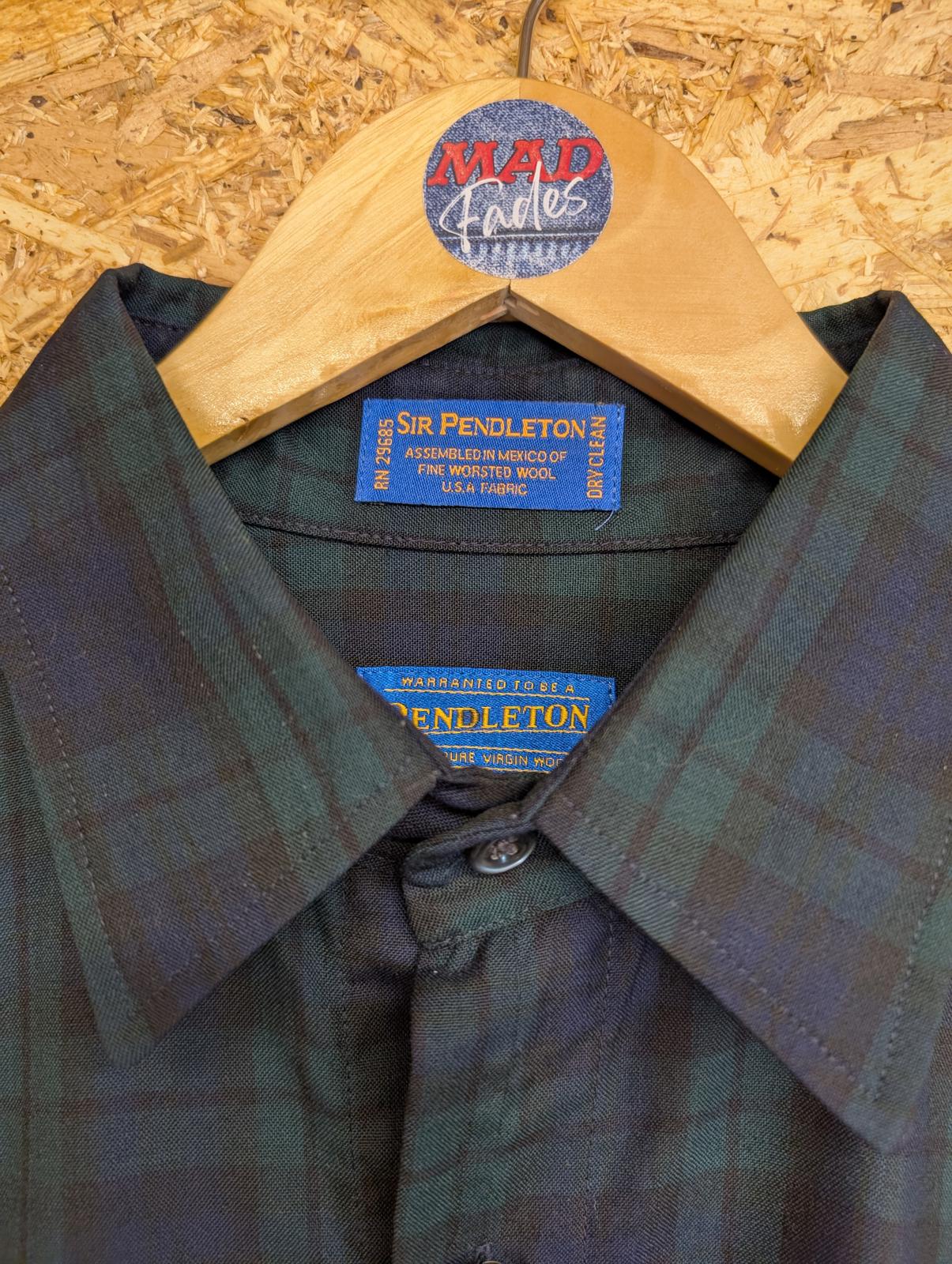 Sir Pendleton Shirt Mens Size Large Navy Blue Green Check Plaid Wool Tartan USA