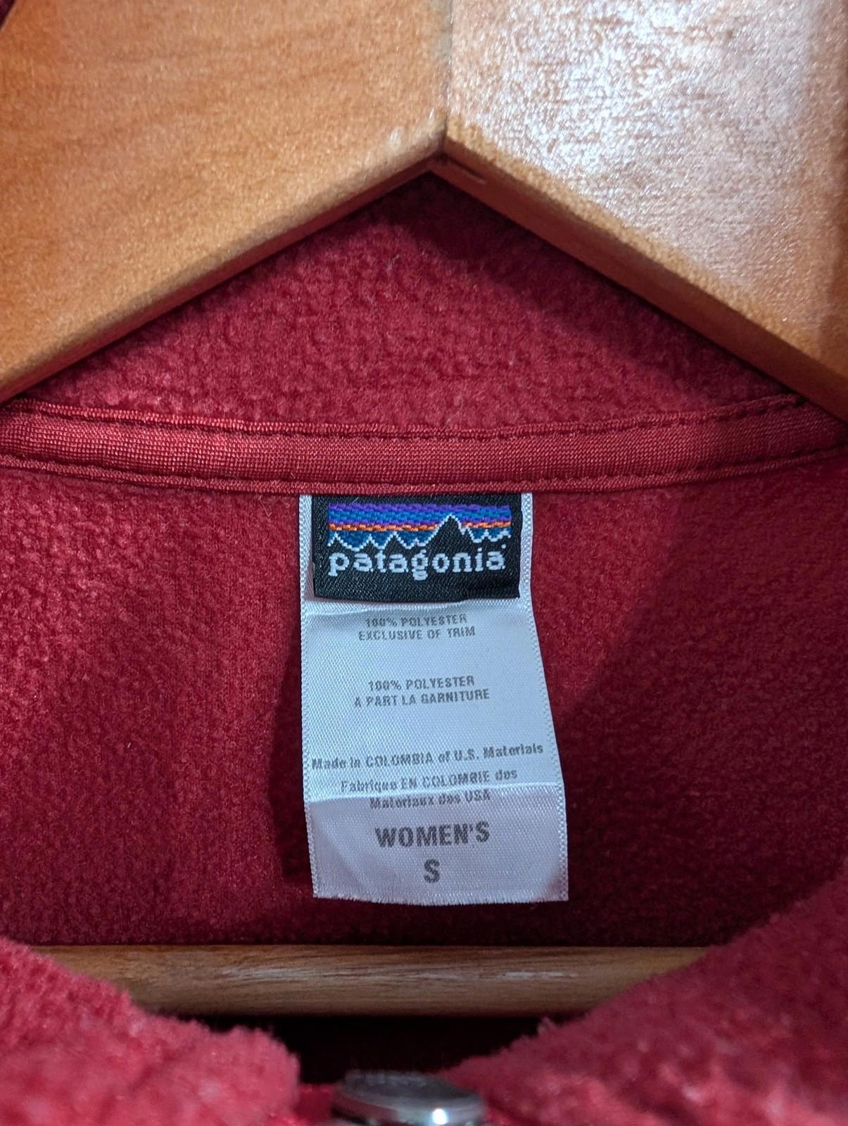 Patagonia Fleece Jacket Small Women Full Zip Red Lightweight Full Zip Hiking