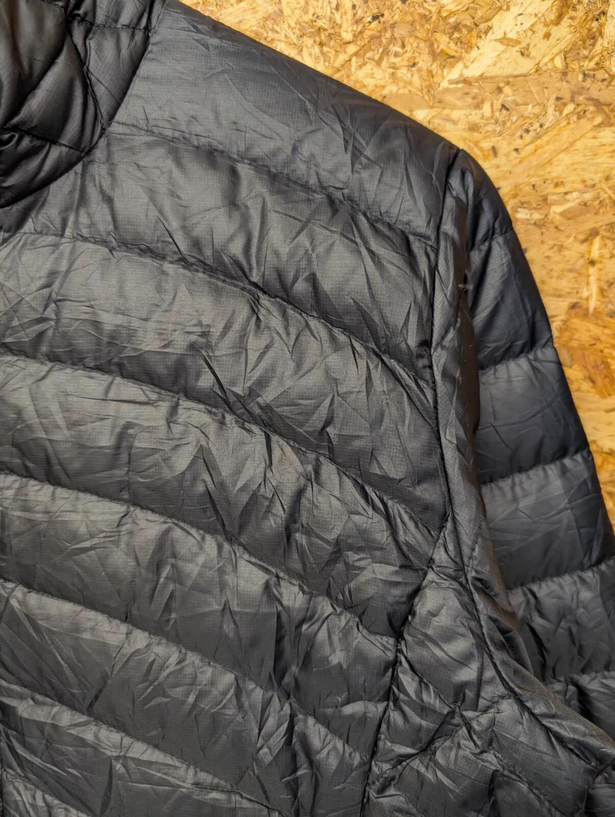 Patagonia Down Sweater Jacket Womens Medium Quilted Black Puffer Full Zip Layer